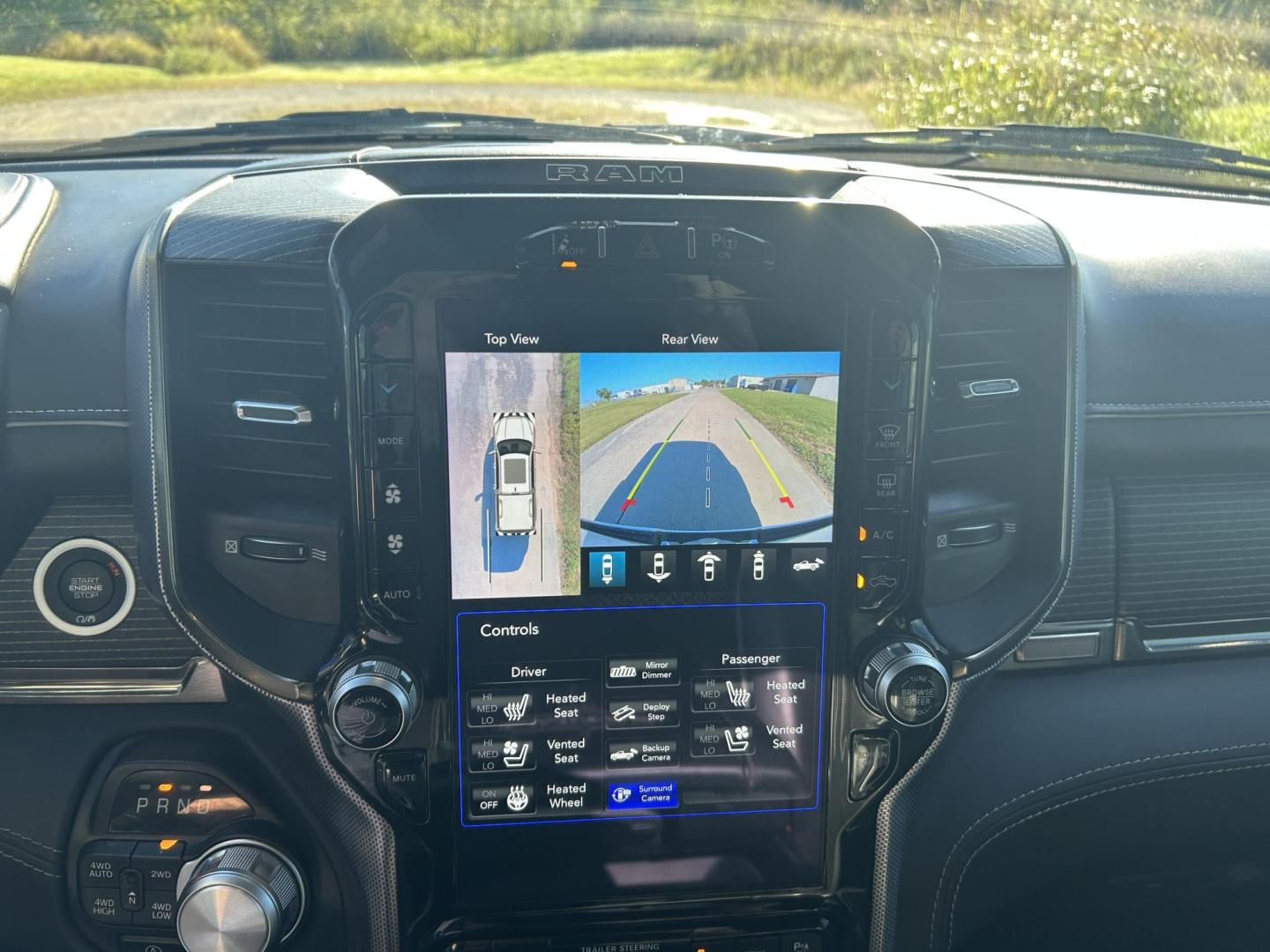 2021 WHITE /Black RAM 1500 Limited Crew Cab SWB 4WD (1C6SRFHT1MN) with an 5.7L V8 OHV 16V engine, Automatic transmission, located at 506 S. Kingshighway, Cape Girardeau, MO, 63703, (573) 235-5000, 37.294991, -89.553635 - 2021 Ram 1500 Longhorn 34xxx miles 4x4 5.7L V8 HEMI eTourque Automatic One Owner 4 Corner Air Suspension Leather Navigation Power/Heated/Cooled Seats Heated/Cooled Rear Seats Heated Steering Wheel Backup Camera Bluetooth Power Running Boards Harman Karmon Sound System Remote Start C - Photo#3