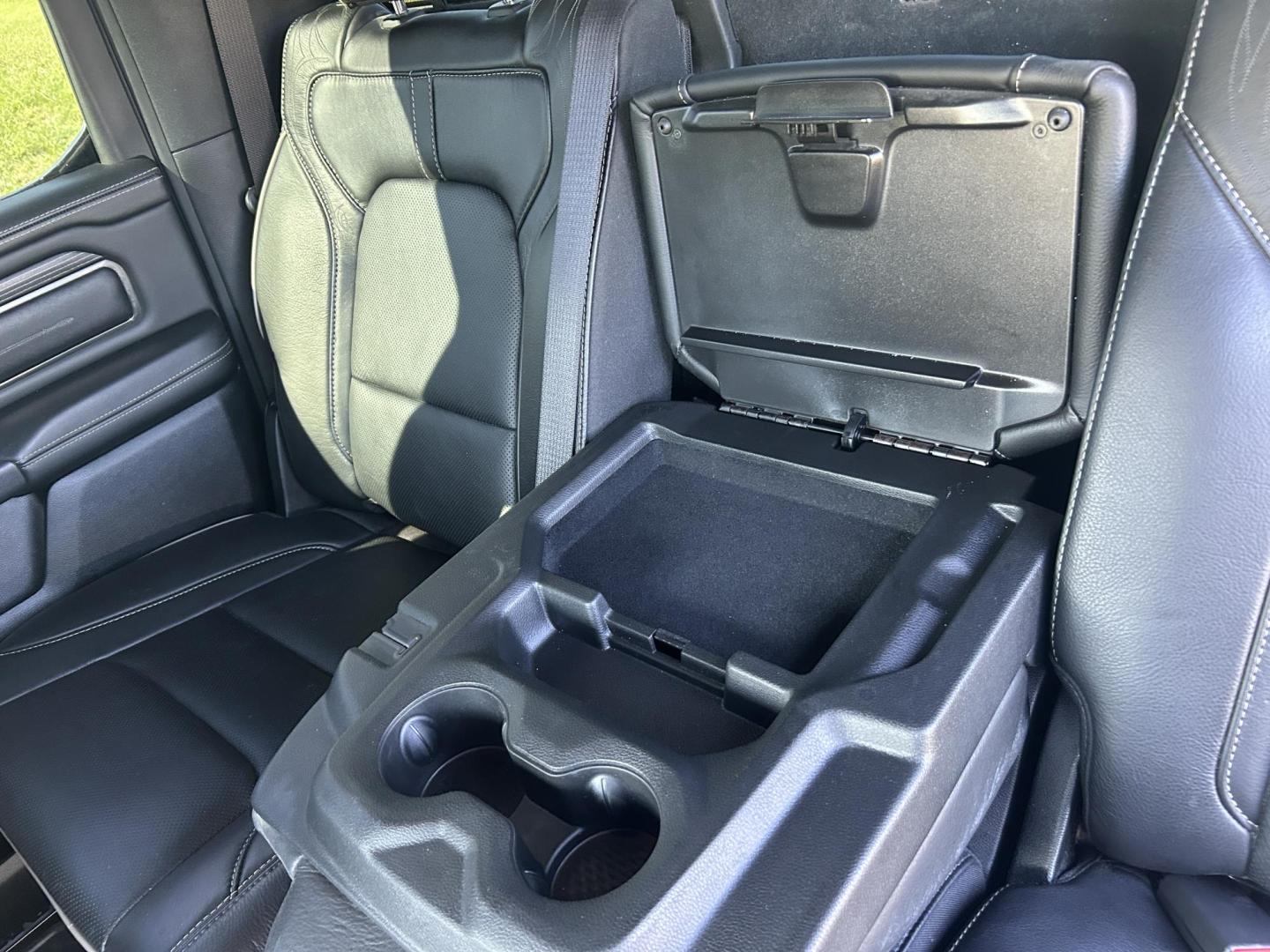 2021 WHITE /Black RAM 1500 Limited Crew Cab SWB 4WD (1C6SRFHT1MN) with an 5.7L V8 OHV 16V engine, Automatic transmission, located at 506 S. Kingshighway, Cape Girardeau, MO, 63703, (573) 235-5000, 37.294991, -89.553635 - 2021 Ram 1500 Longhorn 34xxx miles 4x4 5.7L V8 HEMI eTourque Automatic One Owner 4 Corner Air Suspension Leather Navigation Power/Heated/Cooled Seats Heated/Cooled Rear Seats Heated Steering Wheel Backup Camera Bluetooth Power Running Boards Harman Karmon Sound System Remote Start C - Photo#33