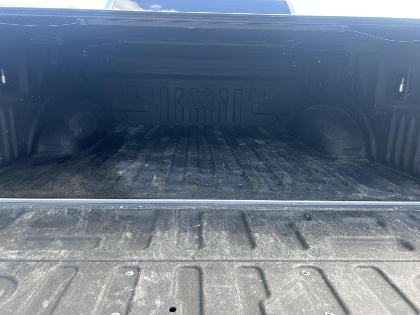 2021 SILVER /Gray Ford F-150 XL SuperCrew 6.5-ft. Bed 4WD (1FTFW1E51MK) with an 5.0L V8 OHV 16V engine, 6A transmission, located at 506 S. Kingshighway, Cape Girardeau, MO, 63703, (573) 235-5000, 37.294991, -89.553635 - 2021 Ford F-150 XLT 1-Owner 93xxx miles 4x4 5.0L V8 Automatic Backup Camera Power/Heated Seats Bluetooth Remote Start Cruise Power Windows/Locks/Mirrors We have financing available and we accept trades! Fill out a credit application on our website or come by today! If you have any quest - Photo#14