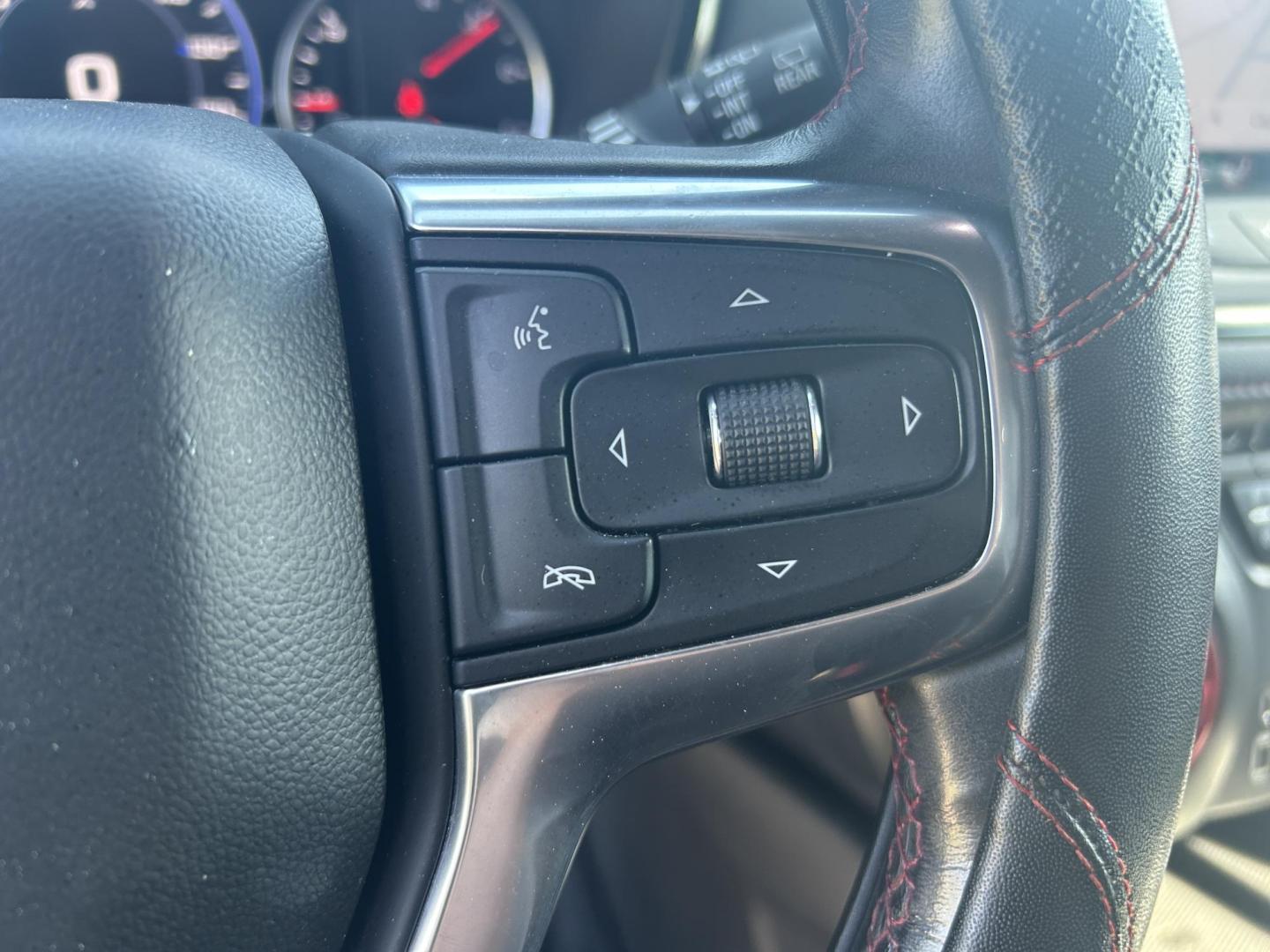 2019 RED /Black Chevrolet Blazer RS (3GNKBERSXKS) with an 3.6L V6 DOHC 24V engine, 9A transmission, located at 506 S. Kingshighway, Cape Girardeau, MO, 63703, (573) 235-5000, 37.294991, -89.553635 - 2019 Chevrolet Blazer RS 81xxx miles Front Wheel Drive 3.6L V6 Driver Confidence Package Automatic Power/Heated/Cooled Seats Heated Steering Wheel Backup Camera Sunroof/Moonroof Bluetooth Remote Start Cruise Power Windows/Locks/Mirrors We have financing available and we accept trades! - Photo#30