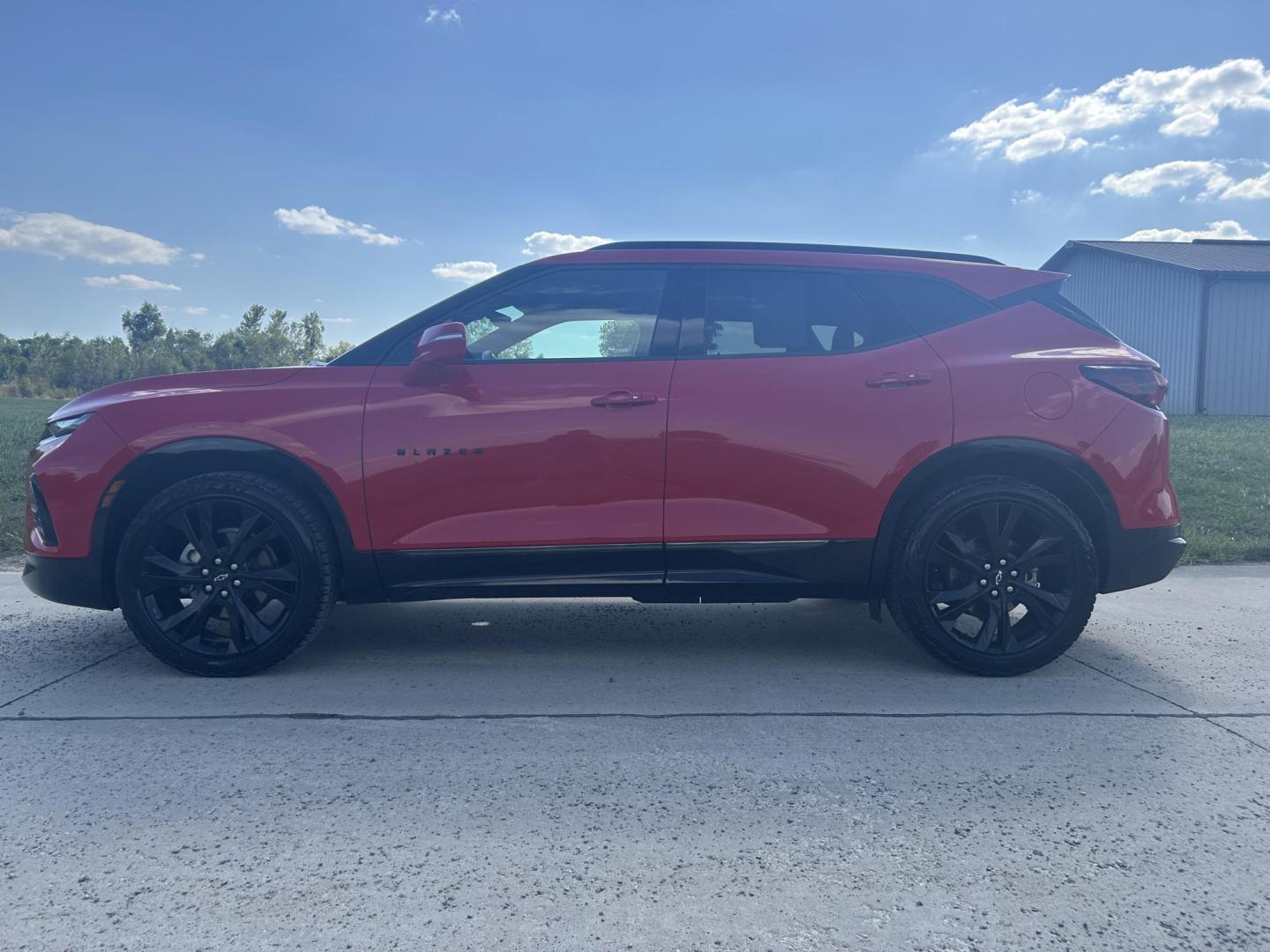 2019 RED /Black Chevrolet Blazer RS (3GNKBERSXKS) with an 3.6L V6 DOHC 24V engine, 9A transmission, located at 506 S. Kingshighway, Cape Girardeau, MO, 63703, (573) 235-5000, 37.294991, -89.553635 - 2019 Chevrolet Blazer RS 81xxx miles Front Wheel Drive 3.6L V6 Driver Confidence Package Automatic Power/Heated/Cooled Seats Heated Steering Wheel Backup Camera Sunroof/Moonroof Bluetooth Remote Start Cruise Power Windows/Locks/Mirrors We have financing available and we accept trades! - Photo#8