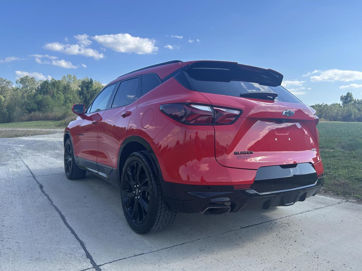 2019 RED /Black Chevrolet Blazer RS (3GNKBERSXKS) with an 3.6L V6 DOHC 24V engine, 9A transmission, located at 506 S. Kingshighway, Cape Girardeau, MO, 63703, (573) 235-5000, 37.294991, -89.553635 - 2019 Chevrolet Blazer RS 81xxx miles Front Wheel Drive 3.6L V6 Driver Confidence Package Automatic Power/Heated/Cooled Seats Heated Steering Wheel Backup Camera Sunroof/Moonroof Bluetooth Remote Start Cruise Power Windows/Locks/Mirrors We have financing available and we accept trades! - Photo#9
