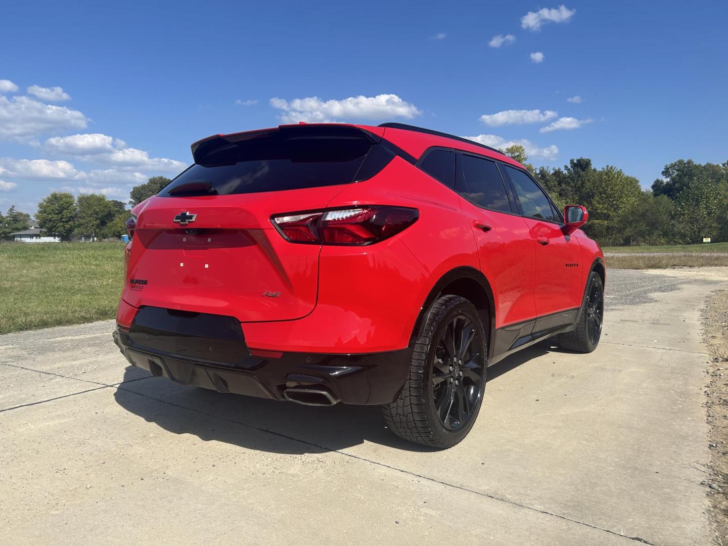 2019 RED /Black Chevrolet Blazer RS (3GNKBERSXKS) with an 3.6L V6 DOHC 24V engine, 9A transmission, located at 506 S. Kingshighway, Cape Girardeau, MO, 63703, (573) 235-5000, 37.294991, -89.553635 - 2019 Chevrolet Blazer RS 81xxx miles Front Wheel Drive 3.6L V6 Driver Confidence Package Automatic Power/Heated/Cooled Seats Heated Steering Wheel Backup Camera Sunroof/Moonroof Bluetooth Remote Start Cruise Power Windows/Locks/Mirrors We have financing available and we accept trades! - Photo#11