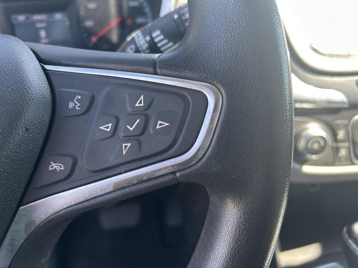 2018 GRAY /Black Chevrolet Equinox LS 2WD (2GNAXHEV7J6) with an 1.5L L4 DIR DOHC 16V TURBO engine, 6A transmission, located at 506 S. Kingshighway, Cape Girardeau, MO, 63703, (573) 235-5000, 37.294991, -89.553635 - 2018 Chevrolet Equinox LS 142xxx miles Front Wheel Drive 1.5L 4 Cyl. Automatic Backup Camera Power Driver Seat Bluetooth Cruise Power Windows/Locks/Mirrors We have financing available and we accept trades! Fill out a credit application on our website or come by today! If you have any ques - Photo#24