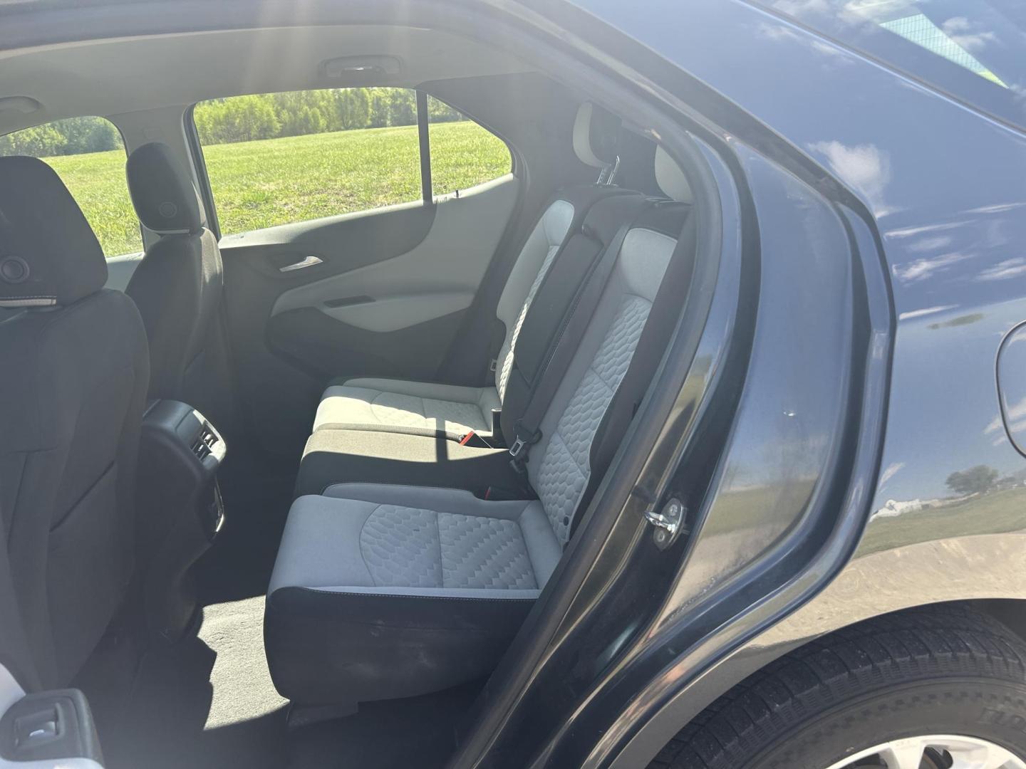2018 GRAY /Black Chevrolet Equinox LS 2WD (2GNAXHEV7J6) with an 1.5L L4 DIR DOHC 16V TURBO engine, 6A transmission, located at 506 S. Kingshighway, Cape Girardeau, MO, 63703, (573) 235-5000, 37.294991, -89.553635 - 2018 Chevrolet Equinox LS 142xxx miles Front Wheel Drive 1.5L 4 Cyl. Automatic Backup Camera Power Driver Seat Bluetooth Cruise Power Windows/Locks/Mirrors We have financing available and we accept trades! Fill out a credit application on our website or come by today! If you have any ques - Photo#16