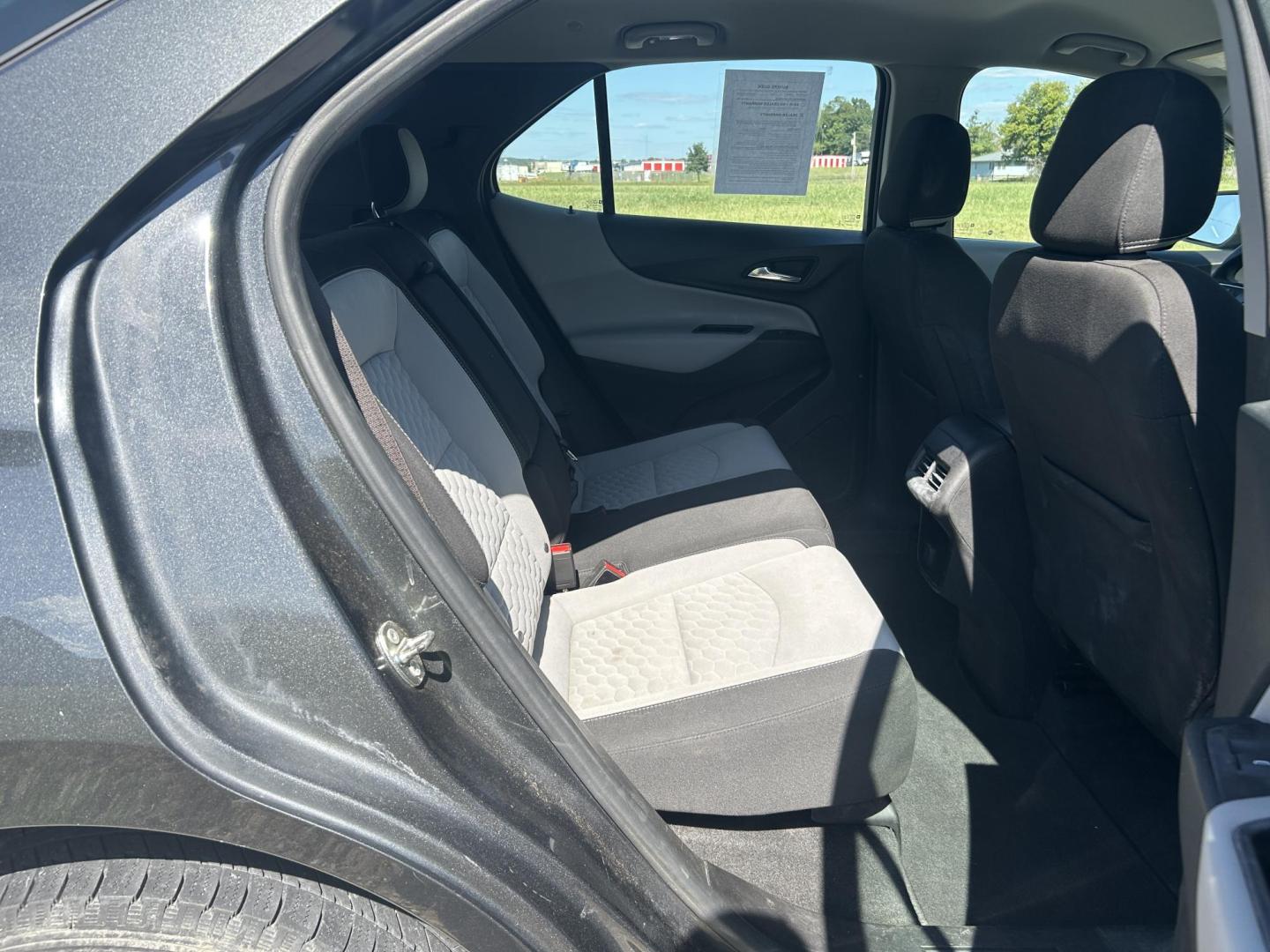 2018 GRAY /Black Chevrolet Equinox LS 2WD (2GNAXHEV7J6) with an 1.5L L4 DIR DOHC 16V TURBO engine, 6A transmission, located at 506 S. Kingshighway, Cape Girardeau, MO, 63703, (573) 235-5000, 37.294991, -89.553635 - 2018 Chevrolet Equinox LS 142xxx miles Front Wheel Drive 1.5L 4 Cyl. Automatic Backup Camera Power Driver Seat Bluetooth Cruise Power Windows/Locks/Mirrors We have financing available and we accept trades! Fill out a credit application on our website or come by today! If you have any ques - Photo#20