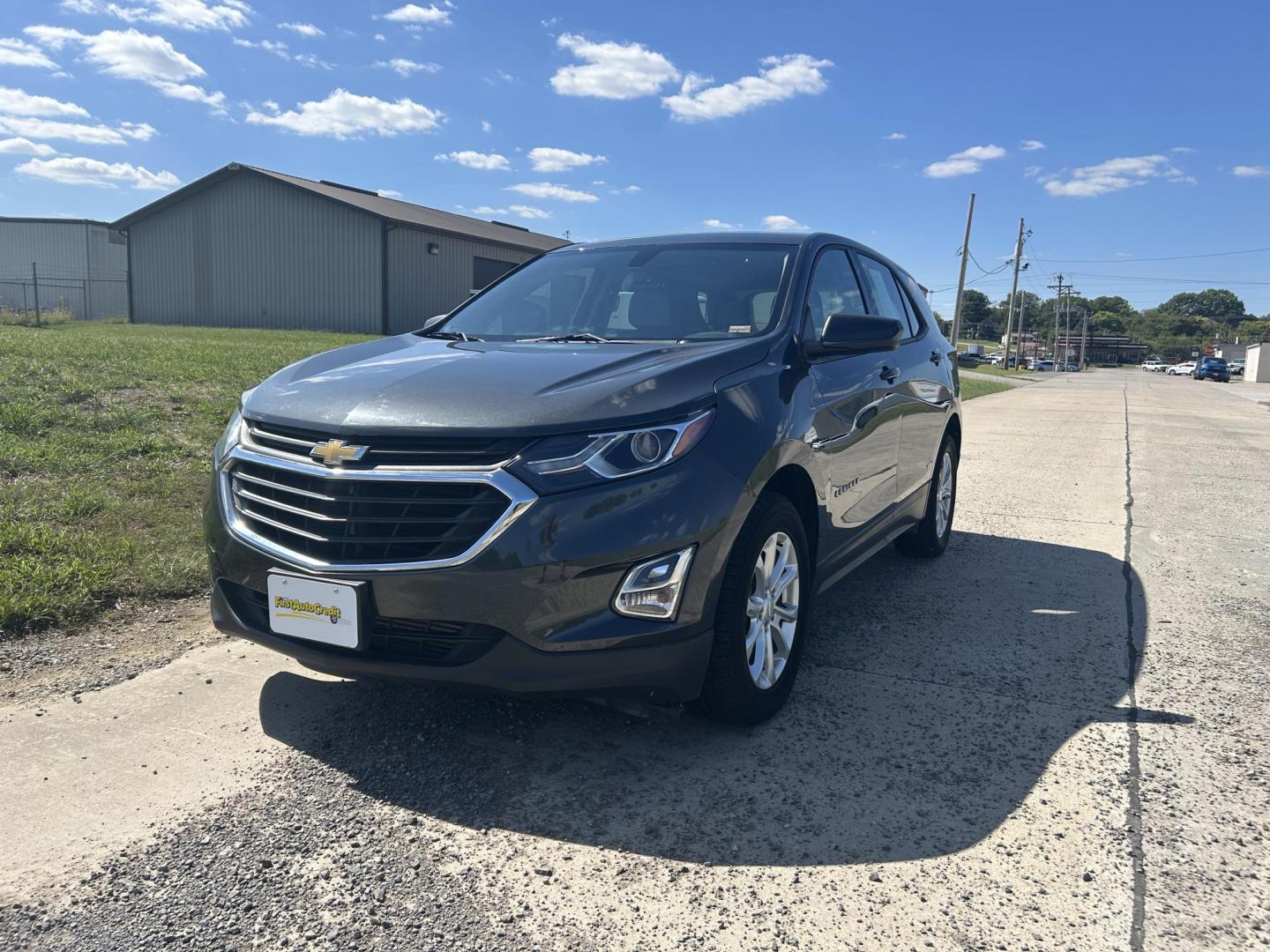 2018 GRAY /Black Chevrolet Equinox LS 2WD (2GNAXHEV7J6) with an 1.5L L4 DIR DOHC 16V TURBO engine, 6A transmission, located at 506 S. Kingshighway, Cape Girardeau, MO, 63703, (573) 235-5000, 37.294991, -89.553635 - 2018 Chevrolet Equinox LS 142xxx miles Front Wheel Drive 1.5L 4 Cyl. Automatic Backup Camera Power Driver Seat Bluetooth Cruise Power Windows/Locks/Mirrors We have financing available and we accept trades! Fill out a credit application on our website or come by today! If you have any ques - Photo#7