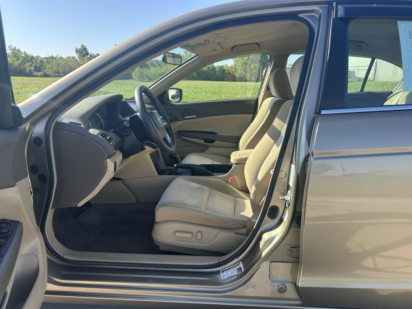 2009 GOLD /Tan Honda Accord LX-P Sedan AT (1HGCP26439A) with an 2.4L L4 DOHC 16V engine, 5-Speed Automatic transmission, located at 506 S. Kingshighway, Cape Girardeau, MO, 63703, (573) 235-5000, 37.294991, -89.553635 - 2009 Honda Civic LX-P 160xxx miles Front Wheel Drive 2.5L 4 Cyl. Automatic Cruise Power Windows/Locks/Mirrors We have financing available and we accept trades! Fill out a credit application on our website or come by today! If you have any questions, give us a call at (573) 235-5000 or visit - Photo#13