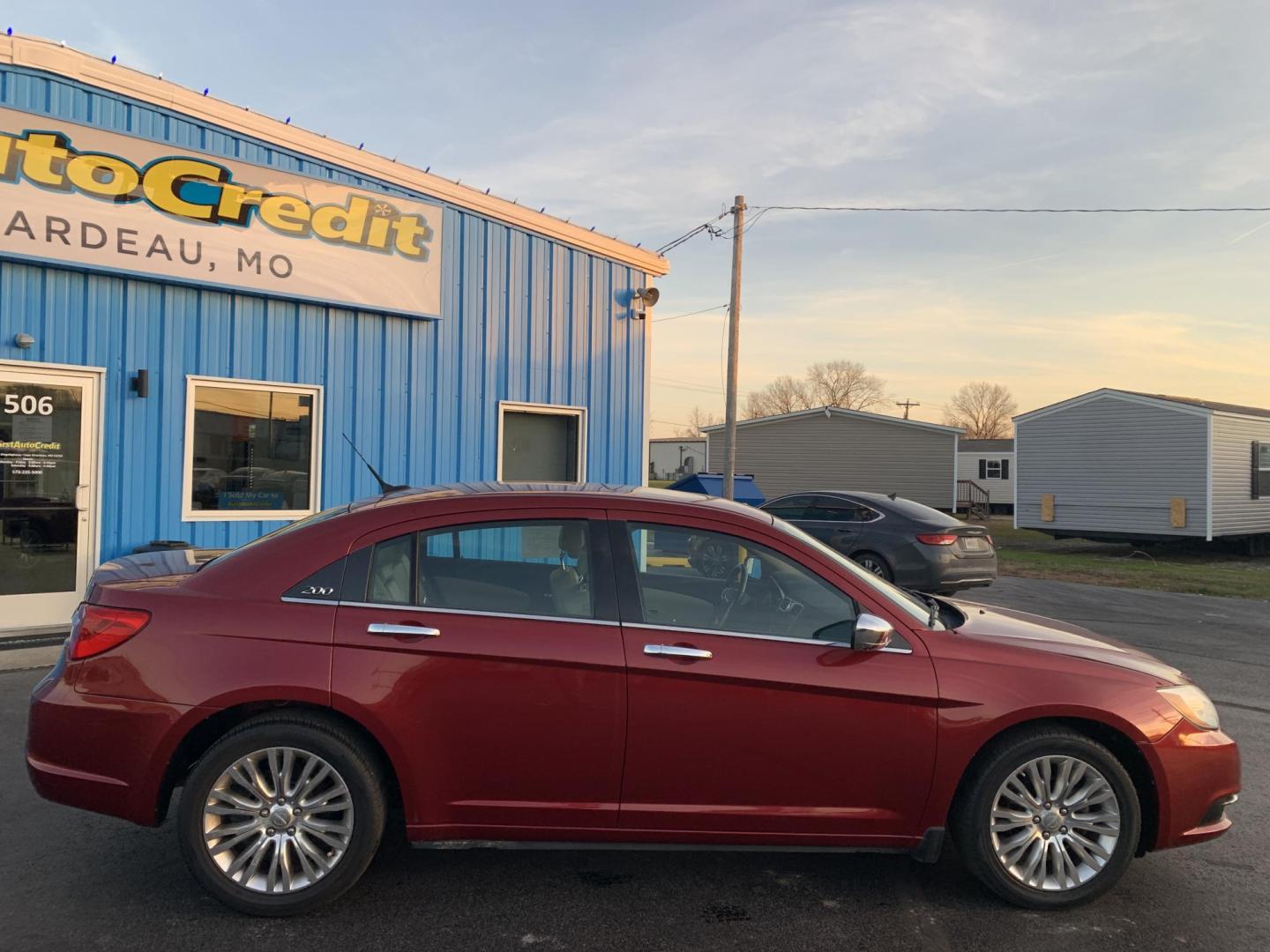 2011 MAROON /Tan Chrysler 200 Limited (1C3BC2FGXBN) with an 3.6L V6 DOHC 24V engine, 6-Speed Automatic transmission, located at 506 S. Kingshighway, Cape Girardeau, MO, 63703, (573) 235-5000, 37.294991, -89.553635 - 2011 Chrysler 200 Limited 77xxx miles Front Wheel Drive 3.6L 6 Cyl. Automatic Cruise Heated Seats Power Driver Seat Power Sunroof Leather Navigation Power Windows/Locks/Mirrors We have financing available and we accept trades! Fill out a credit application on our website or come by today - Photo#8