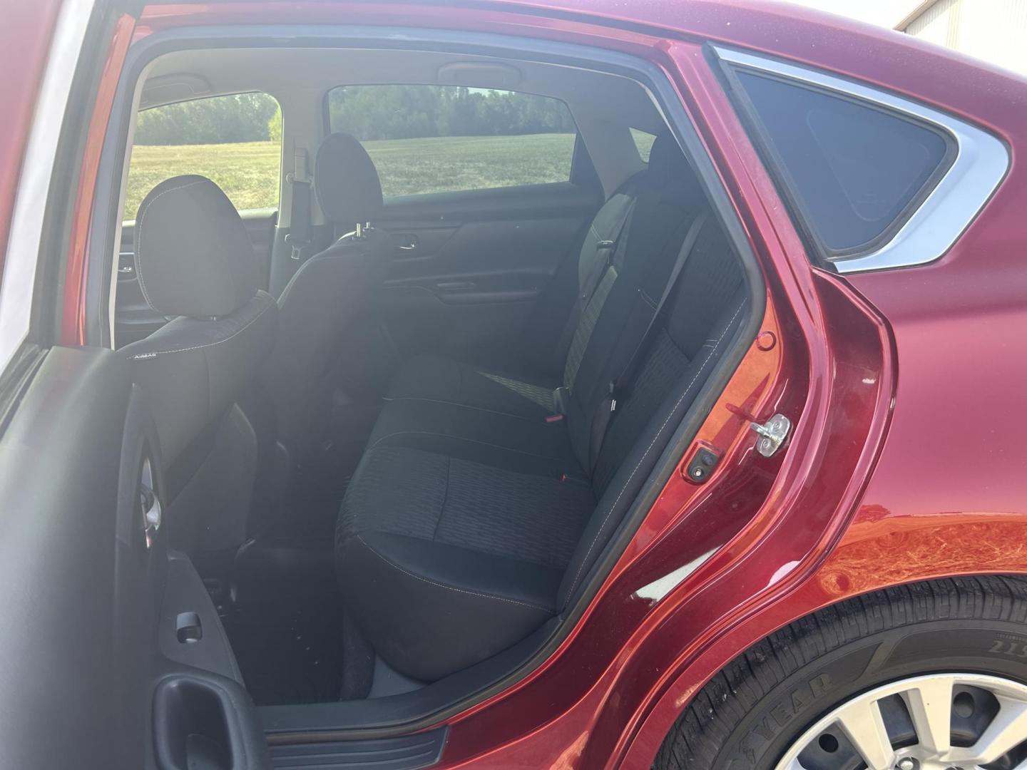 2017 MAROON /Black Nissan Altima 2.5 S (1N4AL3AP0HC) with an 2.5L L4 DOHC 16V engine, CVT transmission, located at 506 S. Kingshighway, Cape Girardeau, MO, 63703, (573) 235-5000, 37.294991, -89.553635 - 2017 Nissan Altima 2.5 S 128xxx miles Front Wheel Drive 2.5L 4 Cyl. Automatic Backup Camera Power Driver Seat Remote Start Cruise Power Windows/Locks/Mirrors We have financing available and we accept trades! Fill out a credit application on our website or come by today! If you have any qu - Photo#16