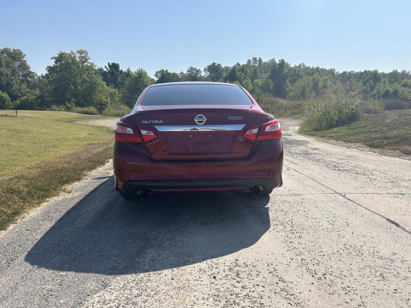 2017 MAROON /Black Nissan Altima 2.5 S (1N4AL3AP0HC) with an 2.5L L4 DOHC 16V engine, CVT transmission, located at 506 S. Kingshighway, Cape Girardeau, MO, 63703, (573) 235-5000, 37.294991, -89.553635 - 2017 Nissan Altima 2.5 S 128xxx miles Front Wheel Drive 2.5L 4 Cyl. Automatic Backup Camera Power Driver Seat Remote Start Cruise Power Windows/Locks/Mirrors We have financing available and we accept trades! Fill out a credit application on our website or come by today! If you have any qu - Photo#10