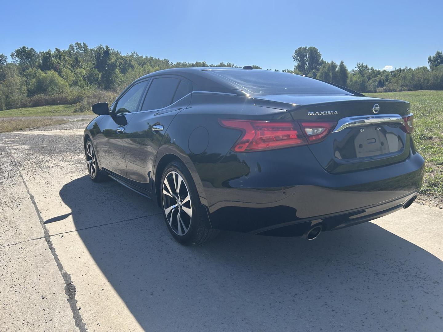 2018 BLACK /Black Nissan Maxima 3.5 SV (1N4AA6AP5JC) with an 3.5L V6 DOHC 24V engine, CVT transmission, located at 506 S. Kingshighway, Cape Girardeau, MO, 63703, (573) 235-5000, 37.294991, -89.553635 - 2018 Nissan Maxima 3.5 SV 38xxx Miles 3.5L 6 cyl Front Wheel Drive Automatic Leather Power Seats Heated Seats/Steering Wheel Remote Start Remote Entry Navigation Sunroof Cruise Power Windows/Locks/Mirrors We have financing available and we accept trades! Fill out a credit application o - Photo#9