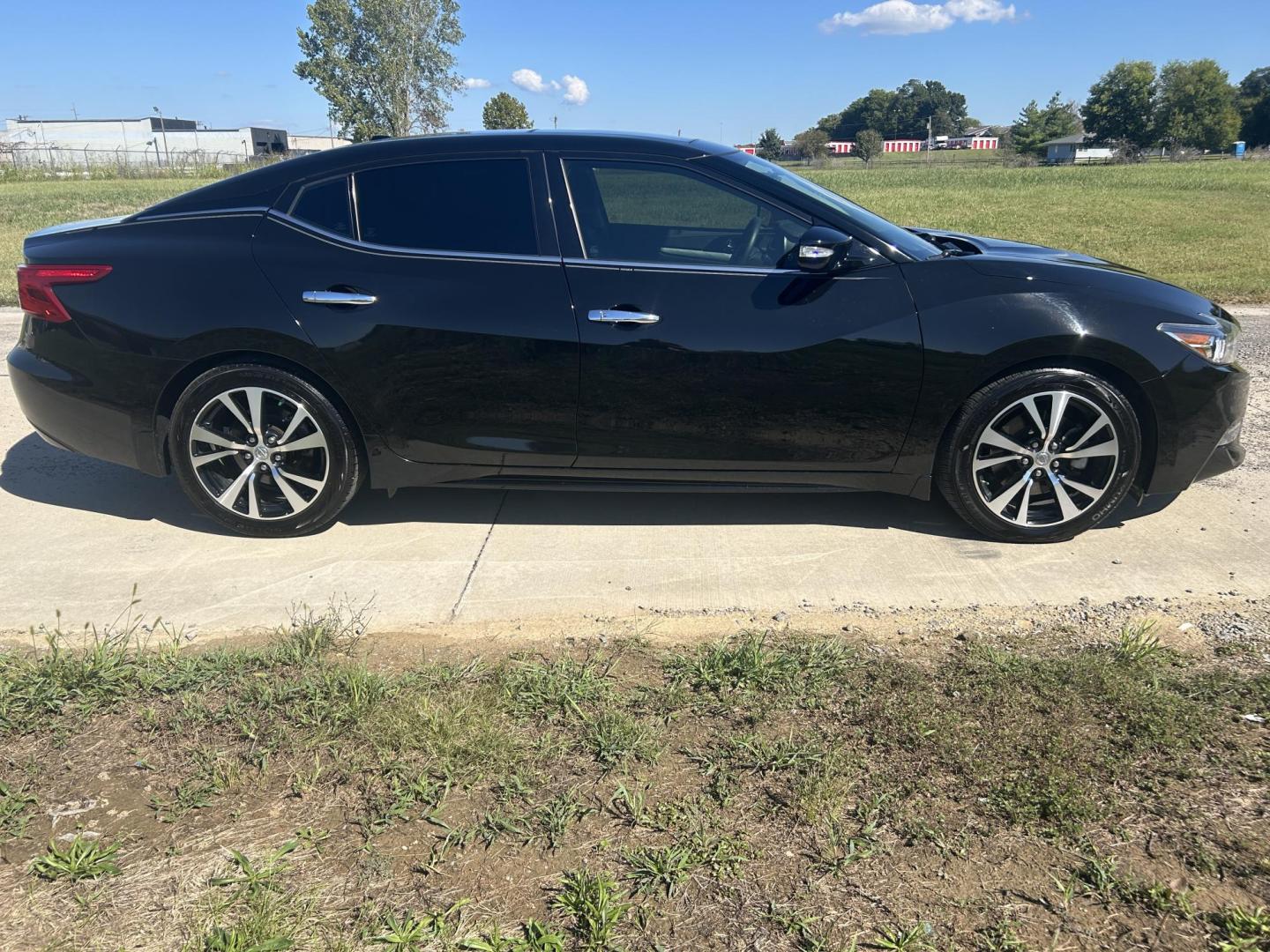2018 BLACK /Black Nissan Maxima 3.5 SV (1N4AA6AP5JC) with an 3.5L V6 DOHC 24V engine, CVT transmission, located at 506 S. Kingshighway, Cape Girardeau, MO, 63703, (573) 235-5000, 37.294991, -89.553635 - 2018 Nissan Maxima 3.5 SV 38xxx Miles 3.5L 6 cyl Front Wheel Drive Automatic Leather Power Seats Heated Seats/Steering Wheel Remote Start Remote Entry Navigation Sunroof Cruise Power Windows/Locks/Mirrors We have financing available and we accept trades! Fill out a credit application o - Photo#12