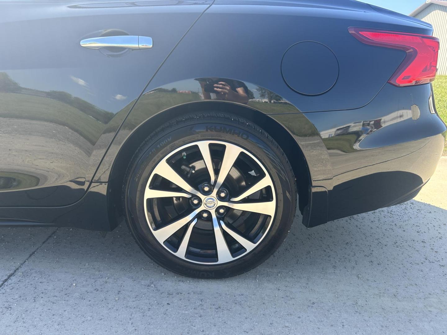 2018 BLACK /Black Nissan Maxima 3.5 SV (1N4AA6AP5JC) with an 3.5L V6 DOHC 24V engine, CVT transmission, located at 506 S. Kingshighway, Cape Girardeau, MO, 63703, (573) 235-5000, 37.294991, -89.553635 - 2018 Nissan Maxima 3.5 SV 38xxx Miles 3.5L 6 cyl Front Wheel Drive Automatic Leather Power Seats Heated Seats/Steering Wheel Remote Start Remote Entry Navigation Sunroof Cruise Power Windows/Locks/Mirrors We have financing available and we accept trades! Fill out a credit application o - Photo#26