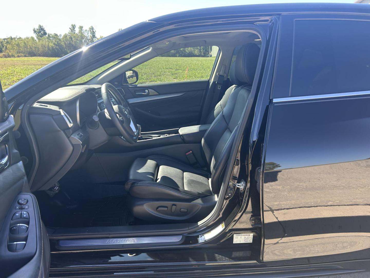 2018 BLACK /Black Nissan Maxima 3.5 SV (1N4AA6AP5JC) with an 3.5L V6 DOHC 24V engine, CVT transmission, located at 506 S. Kingshighway, Cape Girardeau, MO, 63703, (573) 235-5000, 37.294991, -89.553635 - 2018 Nissan Maxima 3.5 SV 38xxx Miles 3.5L 6 cyl Front Wheel Drive Automatic Leather Power Seats Heated Seats/Steering Wheel Remote Start Remote Entry Navigation Sunroof Cruise Power Windows/Locks/Mirrors We have financing available and we accept trades! Fill out a credit application o - Photo#14