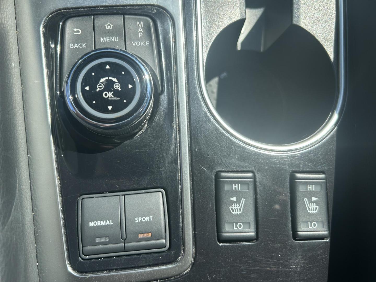2018 BLACK /Black Nissan Maxima 3.5 SV (1N4AA6AP5JC) with an 3.5L V6 DOHC 24V engine, CVT transmission, located at 506 S. Kingshighway, Cape Girardeau, MO, 63703, (573) 235-5000, 37.294991, -89.553635 - 2018 Nissan Maxima 3.5 SV 38xxx Miles 3.5L 6 cyl Front Wheel Drive Automatic Leather Power Seats Heated Seats/Steering Wheel Remote Start Remote Entry Navigation Sunroof Cruise Power Windows/Locks/Mirrors We have financing available and we accept trades! Fill out a credit application o - Photo#37