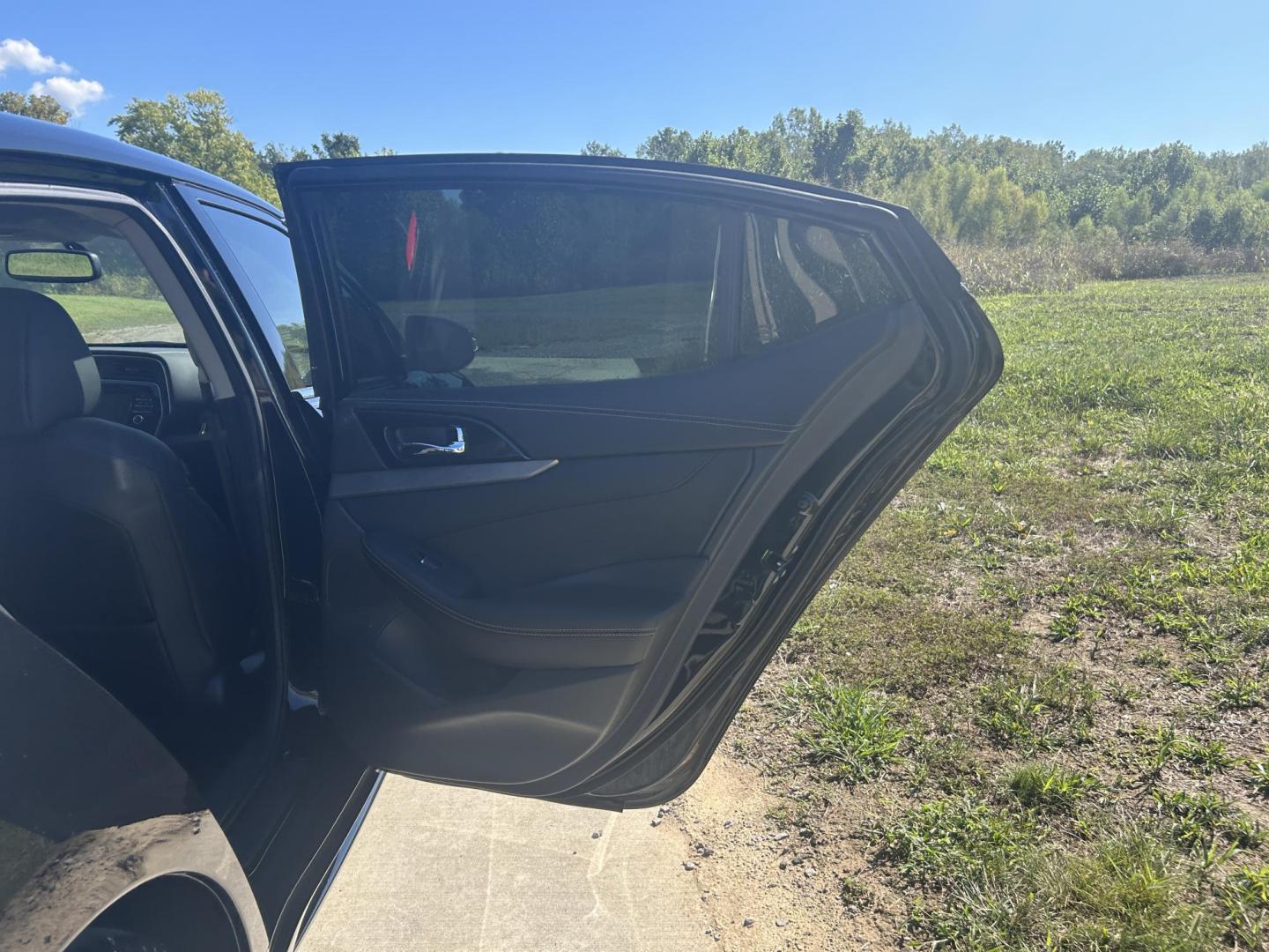 2018 BLACK /Black Nissan Maxima 3.5 SV (1N4AA6AP5JC) with an 3.5L V6 DOHC 24V engine, CVT transmission, located at 506 S. Kingshighway, Cape Girardeau, MO, 63703, (573) 235-5000, 37.294991, -89.553635 - 2018 Nissan Maxima 3.5 SV 38xxx Miles 3.5L 6 cyl Front Wheel Drive Automatic Leather Power Seats Heated Seats/Steering Wheel Remote Start Remote Entry Navigation Sunroof Cruise Power Windows/Locks/Mirrors We have financing available and we accept trades! Fill out a credit application o - Photo#20