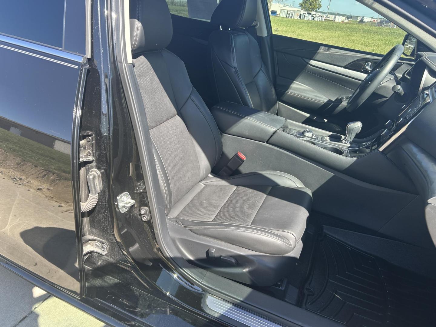 2018 BLACK /Black Nissan Maxima 3.5 SV (1N4AA6AP5JC) with an 3.5L V6 DOHC 24V engine, CVT transmission, located at 506 S. Kingshighway, Cape Girardeau, MO, 63703, (573) 235-5000, 37.294991, -89.553635 - 2018 Nissan Maxima 3.5 SV 38xxx Miles 3.5L 6 cyl Front Wheel Drive Automatic Leather Power Seats Heated Seats/Steering Wheel Remote Start Remote Entry Navigation Sunroof Cruise Power Windows/Locks/Mirrors We have financing available and we accept trades! Fill out a credit application o - Photo#19