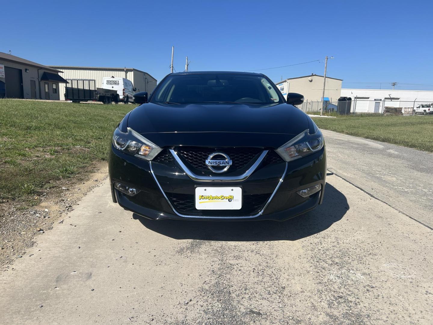 2018 BLACK /Black Nissan Maxima 3.5 SV (1N4AA6AP5JC) with an 3.5L V6 DOHC 24V engine, CVT transmission, located at 506 S. Kingshighway, Cape Girardeau, MO, 63703, (573) 235-5000, 37.294991, -89.553635 - 2018 Nissan Maxima 3.5 SV 38xxx Miles 3.5L 6 cyl Front Wheel Drive Automatic Leather Power Seats Heated Seats/Steering Wheel Remote Start Remote Entry Navigation Sunroof Cruise Power Windows/Locks/Mirrors We have financing available and we accept trades! Fill out a credit application o - Photo#6