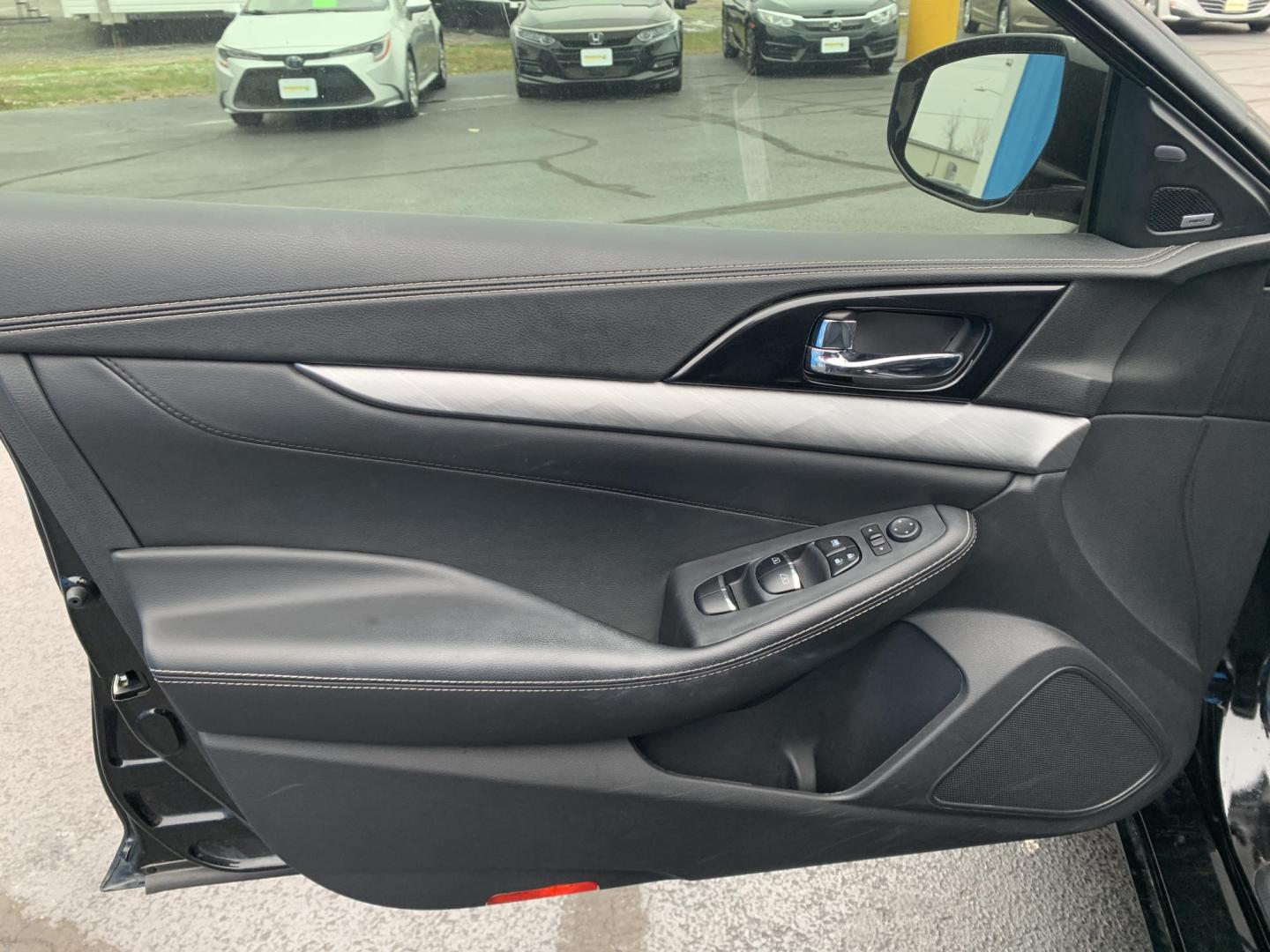 2018 BLACK /Black Nissan Maxima 3.5 SV (1N4AA6AP5JC) with an 3.5L V6 DOHC 24V engine, CVT transmission, located at 506 S. Kingshighway, Cape Girardeau, MO, 63703, (573) 235-5000, 37.294991, -89.553635 - 2018 Nissan Maxima 3.5 SV 38xxx Miles 3.5L 6 cyl Front Wheel Drive Automatic Leather Power Seats Heated Seats/Steering Wheel Remote Start Remote Entry Navigation Sunroof Cruise Power Windows/Locks/Mirrors We have financing available and we accept trades! Fill out a credit application o - Photo#11