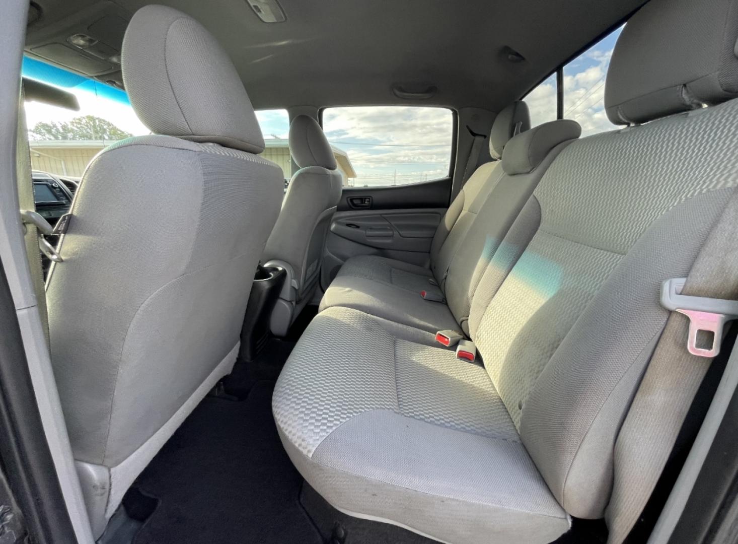2014 GRAY /Gray Cloth Toyota Tacoma PreRunner 2WD (5TFJX4GN9EX) with an 2.7L 4 Cyl. engine, Automatic transmission, located at 2990 Old Orchard Rd., Jackson, MO, 63755, 37.354214, -89.612106 - We have financing available and we accept trades! Fill out a credit application on our website or come by today! If you have any questions, give us a call at (573) 204-7777 or visit our website at firstautocredit.com. - Photo#13