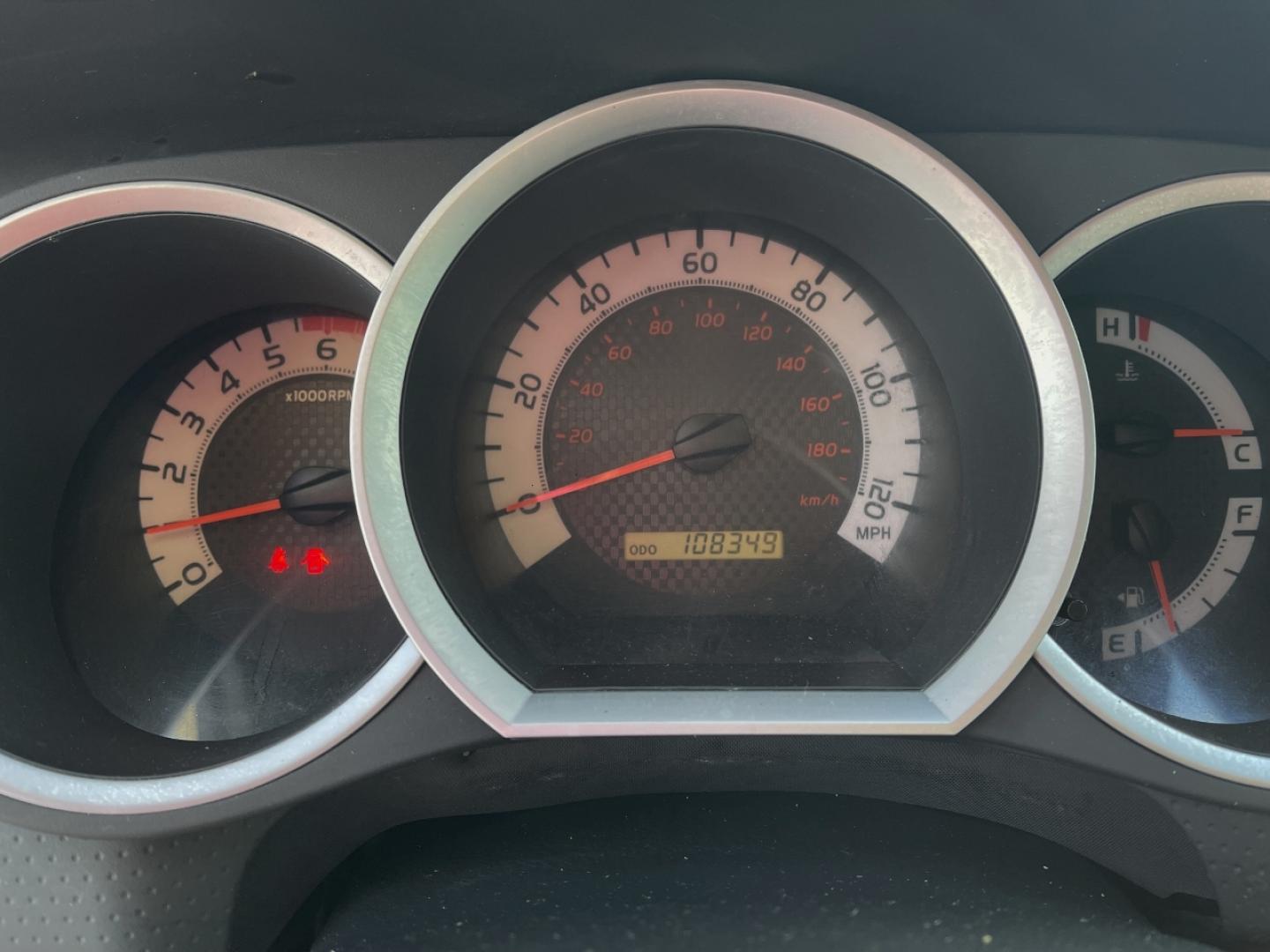 2014 GRAY /Gray Cloth Toyota Tacoma PreRunner 2WD (5TFJX4GN9EX) with an 2.7L 4 Cyl. engine, Automatic transmission, located at 2990 Old Orchard Rd., Jackson, MO, 63755, 37.354214, -89.612106 - We have financing available and we accept trades! Fill out a credit application on our website or come by today! If you have any questions, give us a call at (573) 204-7777 or visit our website at firstautocredit.com. - Photo#1