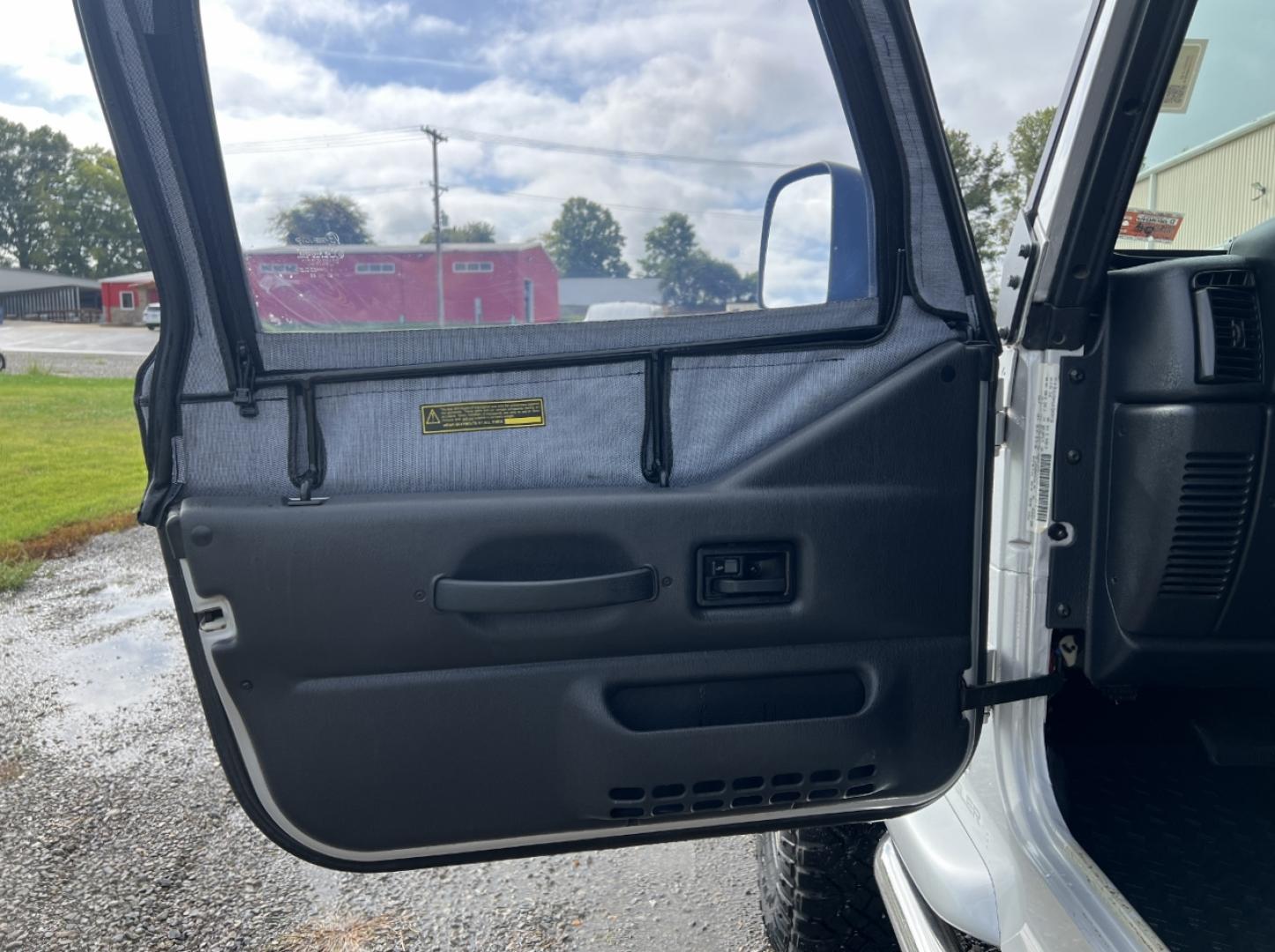 2005 SILVER /Black Cloth Jeep Wrangler X (1J4FA39S45P) with an 4.0L 6 Cyl. engine, Automatic transmission, located at 2990 Old Orchard Rd., Jackson, MO, 63755, 37.354214, -89.612106 - 2005 Jeep Wrangler X 104xxx miles 4 Wheel Drive 4.0L I6 Automatic We have financing available and we accept trades! Fill out a credit application on our website or come by today! If you have any questions, give us a call at (573) 204-7777 or visit our website at firstautocredit.com. - Photo#10