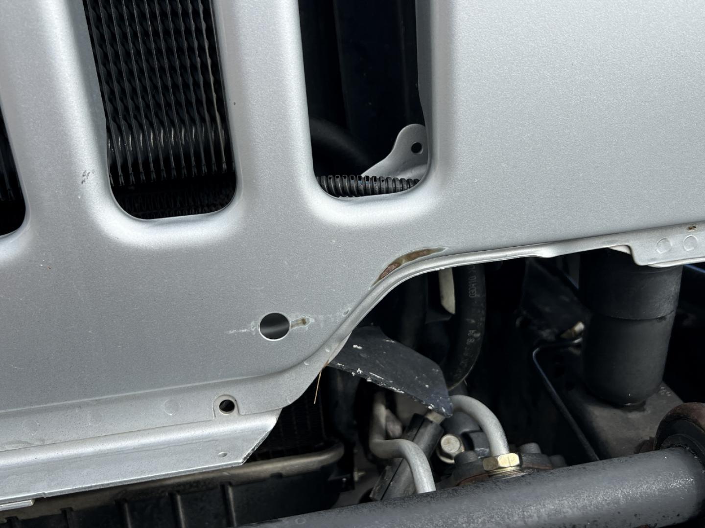 2005 SILVER /Black Cloth Jeep Wrangler X (1J4FA39S45P) with an 4.0L 6 Cyl. engine, Automatic transmission, located at 2990 Old Orchard Rd., Jackson, MO, 63755, 37.354214, -89.612106 - 2005 Jeep Wrangler X 104xxx miles 4 Wheel Drive 4.0L I6 Automatic We have financing available and we accept trades! Fill out a credit application on our website or come by today! If you have any questions, give us a call at (573) 204-7777 or visit our website at firstautocredit.com. - Photo#29