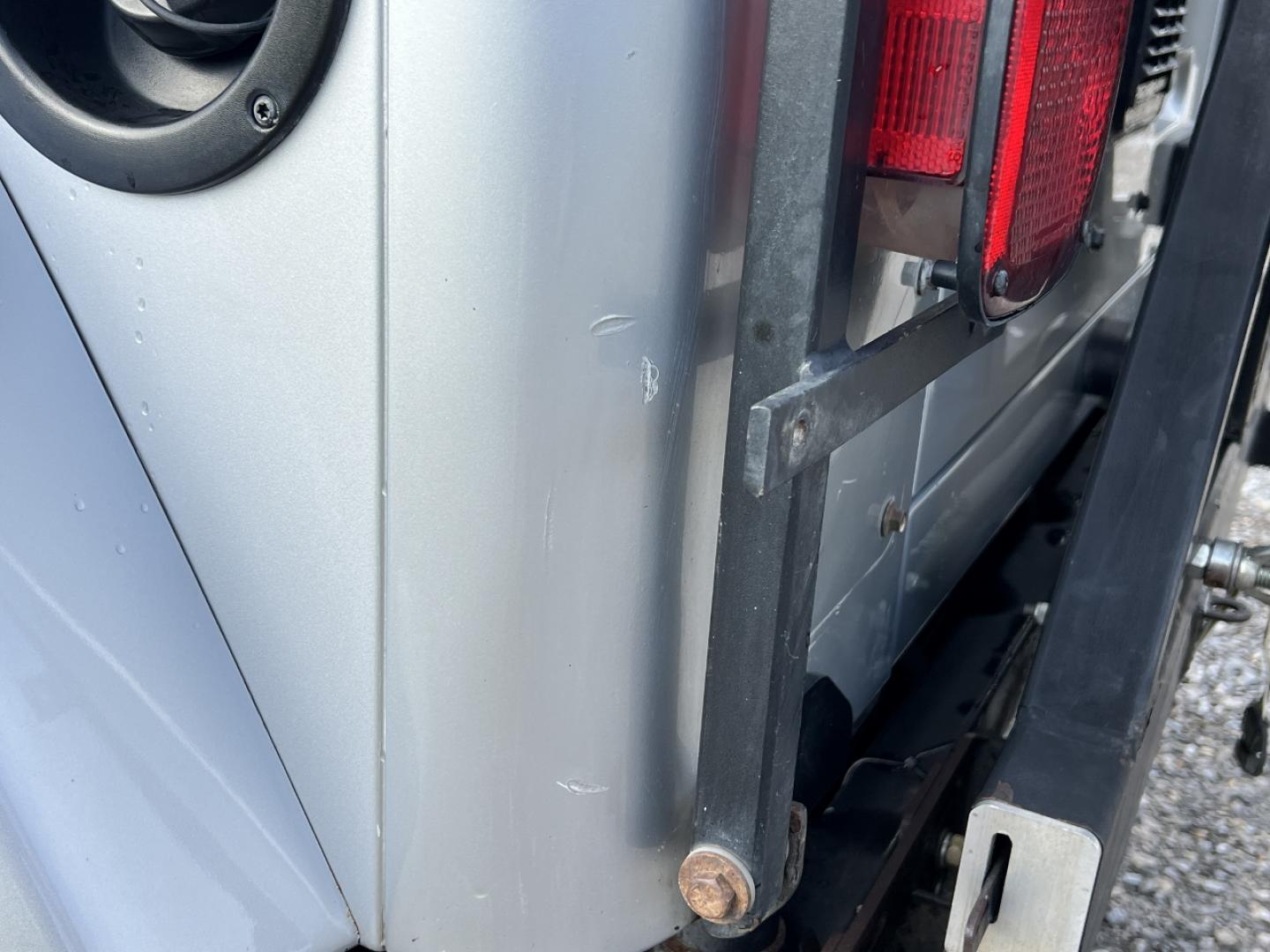 2005 SILVER /Black Cloth Jeep Wrangler X (1J4FA39S45P) with an 4.0L 6 Cyl. engine, Automatic transmission, located at 2990 Old Orchard Rd., Jackson, MO, 63755, 37.354214, -89.612106 - 2005 Jeep Wrangler X 104xxx miles 4 Wheel Drive 4.0L I6 Automatic We have financing available and we accept trades! Fill out a credit application on our website or come by today! If you have any questions, give us a call at (573) 204-7777 or visit our website at firstautocredit.com. - Photo#30