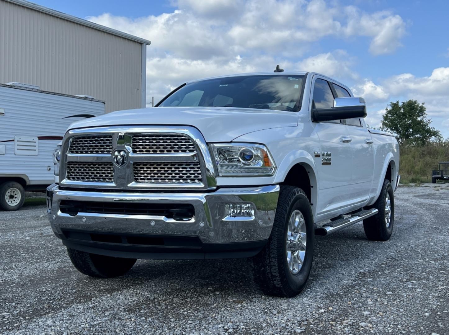 2017 WHITE /Black Leather RAM 2500 Laramie Crew Cab SWB 4WD (3C6UR5FJ2HG) with an 6.4L V8 engine, Automatic transmission, located at 2990 Old Orchard Rd., Jackson, MO, 63755, 37.354214, -89.612106 - 2017 Ram 2500 Heavy Duty Laramie 105xxx miles 4x4 6.4L V8 Automatic Leather Power/Heated/Cooled Seats Heated Rear Seats Heated Steering Wheel Backup Camera Bluetooth Cruise Power Windows/Locks/Mirrors We have financing available and we accept trades! Fill out a credit application on our - Photo#7
