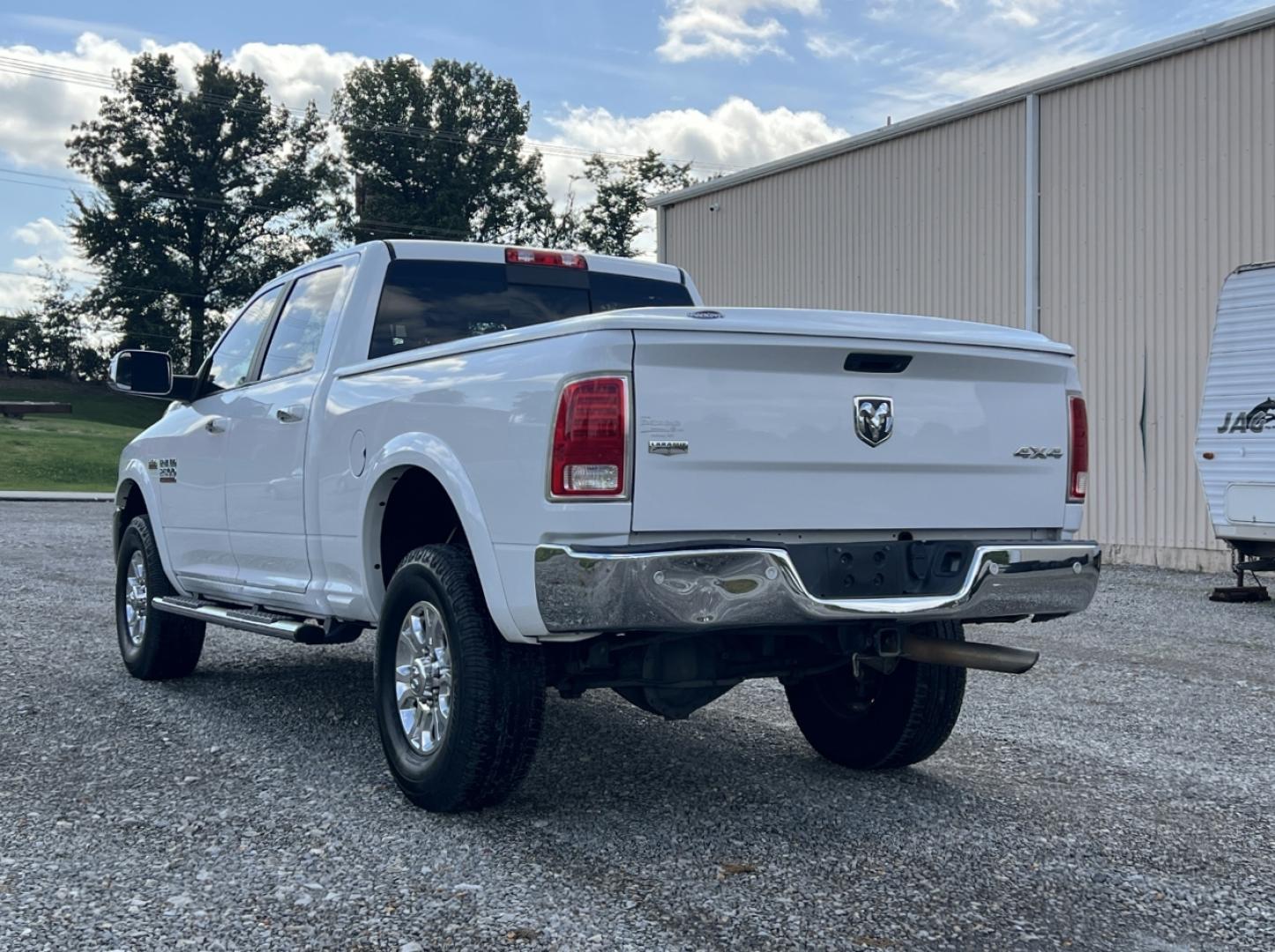 2017 WHITE /Black Leather RAM 2500 Laramie Crew Cab SWB 4WD (3C6UR5FJ2HG) with an 6.4L V8 engine, Automatic transmission, located at 2990 Old Orchard Rd., Jackson, MO, 63755, 37.354214, -89.612106 - 2017 Ram 2500 Heavy Duty Laramie 105xxx miles 4x4 6.4L V8 Automatic Leather Power/Heated/Cooled Seats Heated Rear Seats Heated Steering Wheel Backup Camera Bluetooth Cruise Power Windows/Locks/Mirrors We have financing available and we accept trades! Fill out a credit application on our - Photo#11