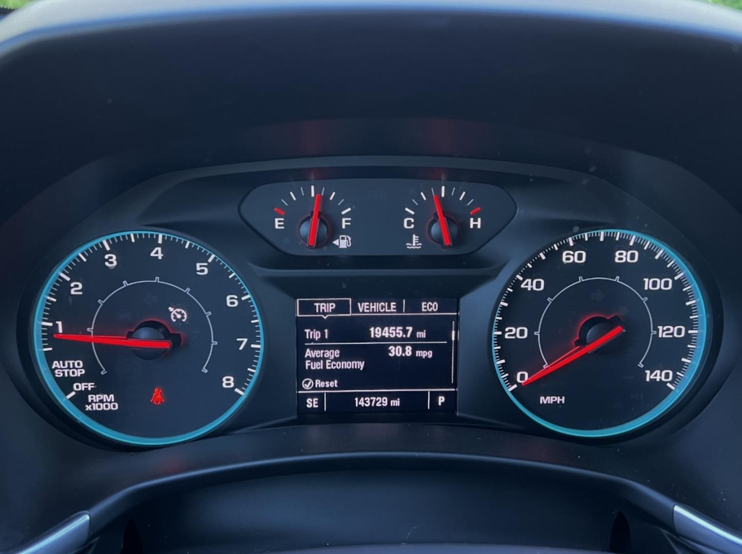 2022 GRAY /Gray Cloth Chevrolet Equinox LS 1FL FWD (3GNAXFEV0NS) with an 1.5L 4 Cyl. TURBO engine, Automatic transmission, located at 2990 Old Orchard Rd., Jackson, MO, 63755, 37.354214, -89.612106 - 2022 Chevrolet Equinox LS 1-Owner 143xxx miles Front Wheel Drive 1.5L 4 Cyl. Automatic Backup Camera Bluetooth Cruise Power Windows/Locks/Mirrors We have financing available and we accept trades! Fill out a credit application on our website or come by today! If you have any questions, giv - Photo#1