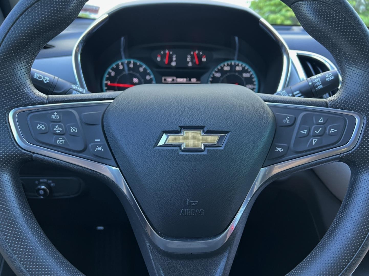 2022 GRAY /Gray Cloth Chevrolet Equinox LS 1FL FWD (3GNAXFEV0NS) with an 1.5L 4 Cyl. TURBO engine, Automatic transmission, located at 2990 Old Orchard Rd., Jackson, MO, 63755, 37.354214, -89.612106 - 2022 Chevrolet Equinox LS 1-Owner 143xxx miles Front Wheel Drive 1.5L 4 Cyl. Automatic Backup Camera Bluetooth Cruise Power Windows/Locks/Mirrors We have financing available and we accept trades! Fill out a credit application on our website or come by today! If you have any questions, giv - Photo#19