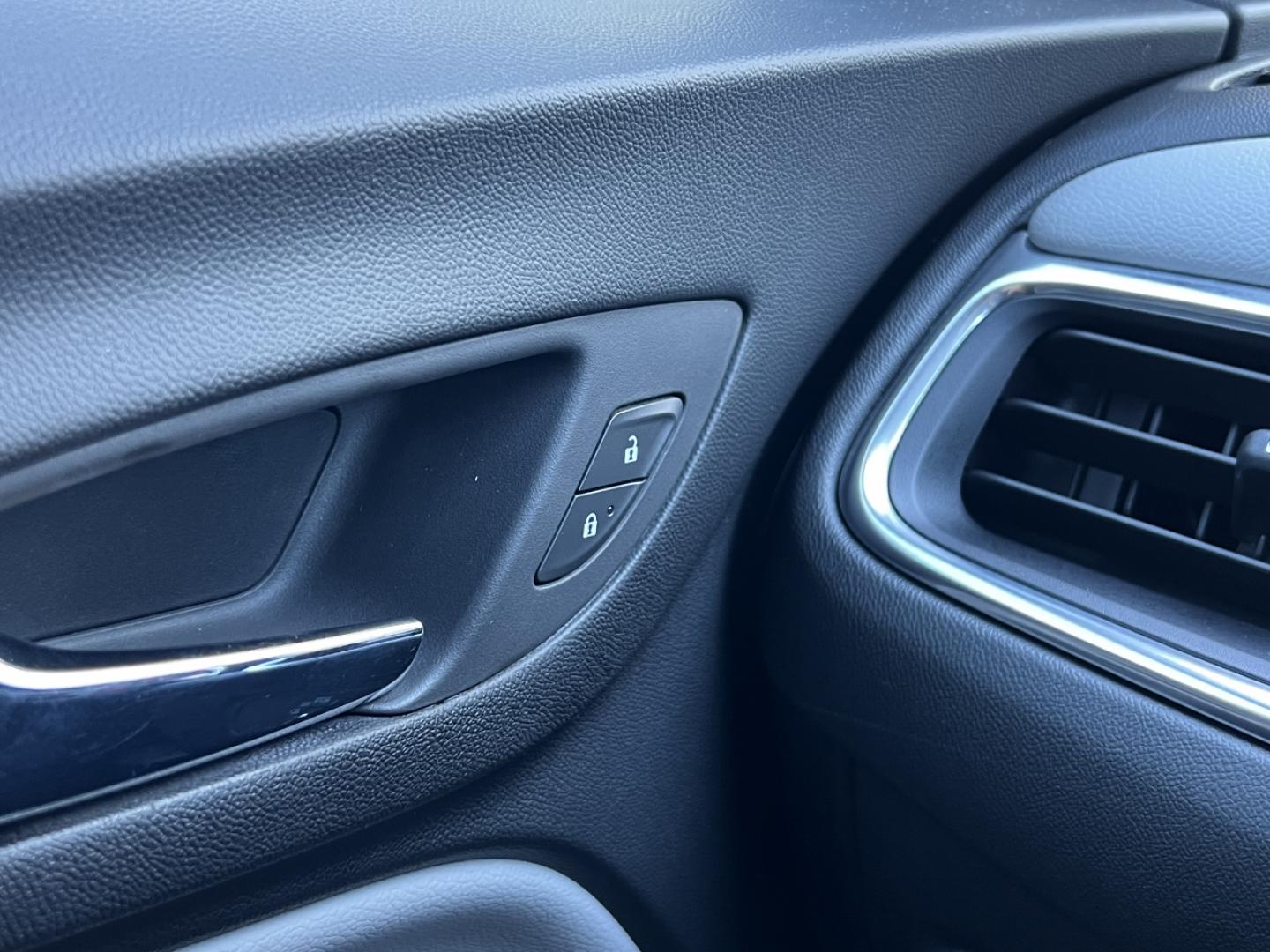 2022 GRAY /Gray Cloth Chevrolet Equinox LS 1FL FWD (3GNAXFEV0NS) with an 1.5L 4 Cyl. TURBO engine, Automatic transmission, located at 2990 Old Orchard Rd., Jackson, MO, 63755, 37.354214, -89.612106 - 2022 Chevrolet Equinox LS 1-Owner 143xxx miles Front Wheel Drive 1.5L 4 Cyl. Automatic Backup Camera Bluetooth Cruise Power Windows/Locks/Mirrors We have financing available and we accept trades! Fill out a credit application on our website or come by today! If you have any questions, giv - Photo#27