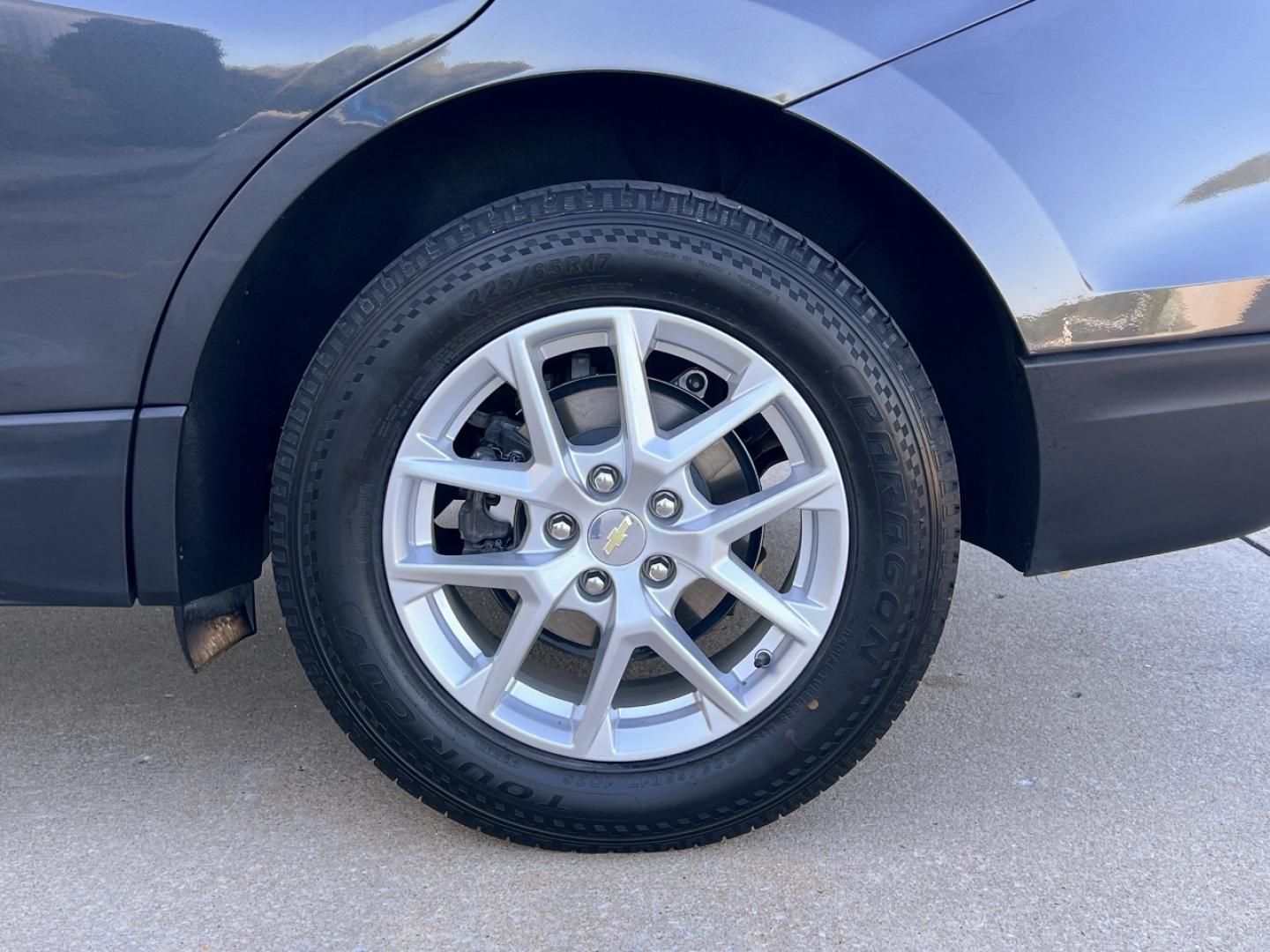 2022 GRAY /Gray Cloth Chevrolet Equinox LS 1FL FWD (3GNAXFEV0NS) with an 1.5L 4 Cyl. TURBO engine, Automatic transmission, located at 2990 Old Orchard Rd., Jackson, MO, 63755, 37.354214, -89.612106 - 2022 Chevrolet Equinox LS 1-Owner 143xxx miles Front Wheel Drive 1.5L 4 Cyl. Automatic Backup Camera Bluetooth Cruise Power Windows/Locks/Mirrors We have financing available and we accept trades! Fill out a credit application on our website or come by today! If you have any questions, giv - Photo#35