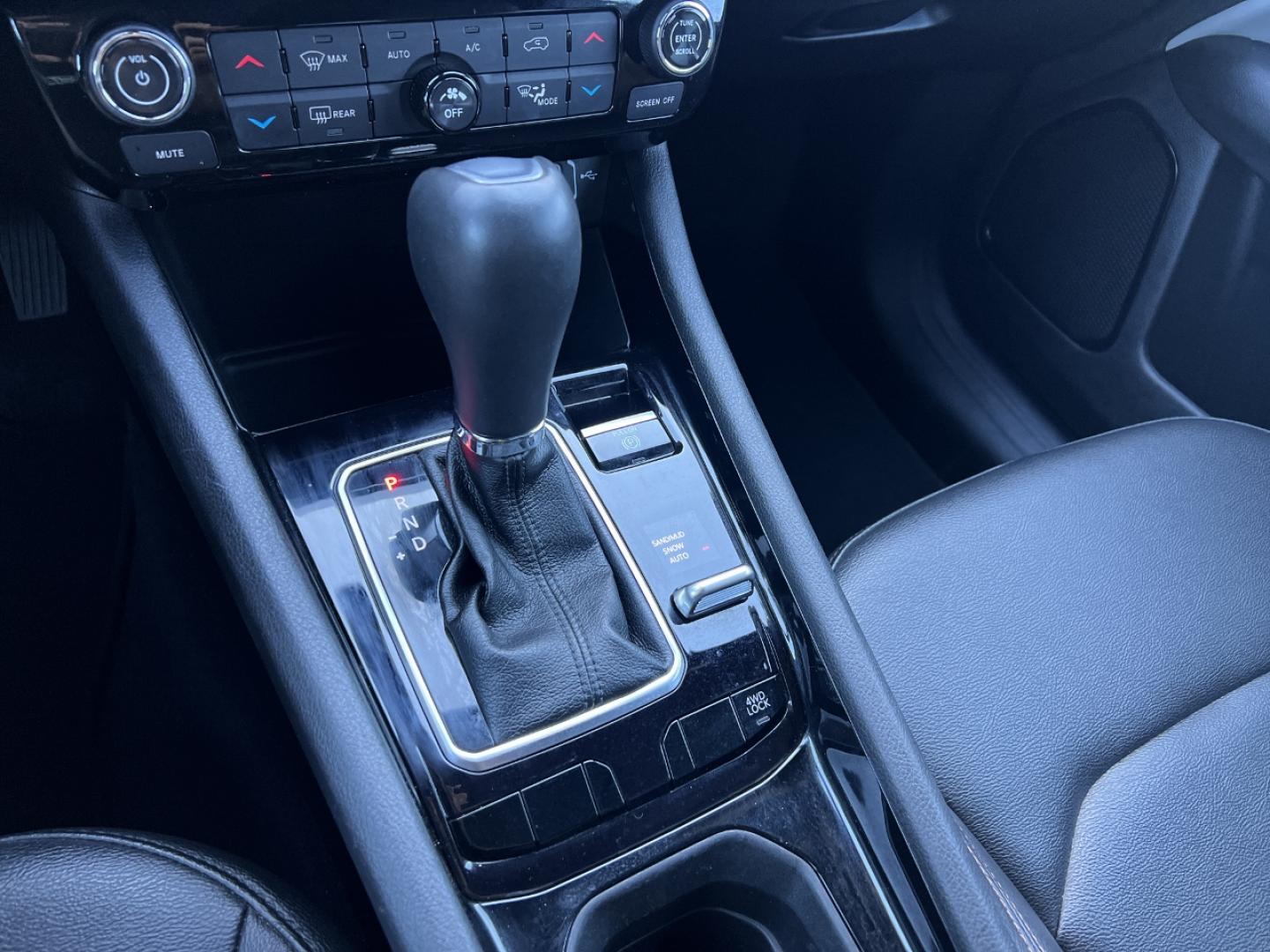 2024 WHITE /Black Leather Jeep Compass Limited (3C4NJDCN7RT) with an 2.0L 4 Cyl. TURBO engine, CVT transmission, located at 2990 Old Orchard Rd., Jackson, MO, 63755, 37.354214, -89.612106 - 2024 Jeep Compass Limited 1-Owner 45xxx miles 4 Wheel Drive 2.0L 4 Cyl. Automatic Leather Backup Camera Power Driver Seat Heated Seats Heated Steering Wheel Bluetooth Remote Start Cruise Power Windows/Locks/Mirrors We have financing available and we accept trades! Fill out a credit ap - Photo#24