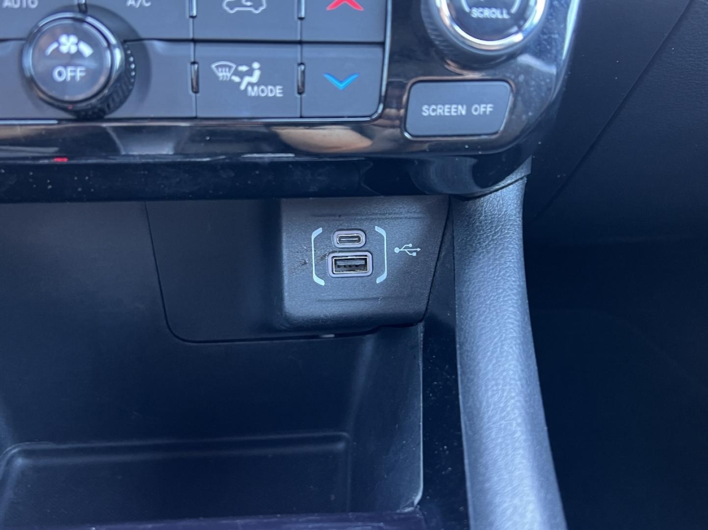 2024 WHITE /Black Leather Jeep Compass Limited (3C4NJDCN7RT) with an 2.0L 4 Cyl. TURBO engine, CVT transmission, located at 2990 Old Orchard Rd., Jackson, MO, 63755, 37.354214, -89.612106 - 2024 Jeep Compass Limited 1-Owner 45xxx miles 4 Wheel Drive 2.0L 4 Cyl. Automatic Leather Backup Camera Power Driver Seat Heated Seats Heated Steering Wheel Bluetooth Remote Start Cruise Power Windows/Locks/Mirrors We have financing available and we accept trades! Fill out a credit ap - Photo#29