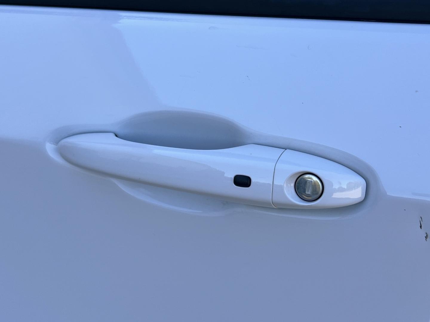 2024 WHITE /Black Leather Jeep Compass Limited (3C4NJDCN7RT) with an 2.0L 4 Cyl. TURBO engine, CVT transmission, located at 2990 Old Orchard Rd., Jackson, MO, 63755, 37.354214, -89.612106 - 2024 Jeep Compass Limited 1-Owner 45xxx miles 4 Wheel Drive 2.0L 4 Cyl. Automatic Leather Backup Camera Power Driver Seat Heated Seats Heated Steering Wheel Bluetooth Remote Start Cruise Power Windows/Locks/Mirrors We have financing available and we accept trades! Fill out a credit ap - Photo#32