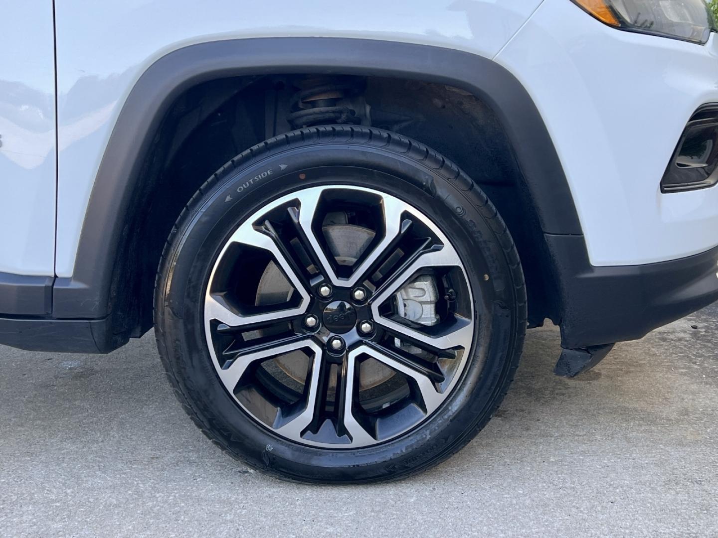 2024 WHITE /Black Leather Jeep Compass Limited (3C4NJDCN7RT) with an 2.0L 4 Cyl. TURBO engine, CVT transmission, located at 2990 Old Orchard Rd., Jackson, MO, 63755, 37.354214, -89.612106 - 2024 Jeep Compass Limited 1-Owner 45xxx miles 4 Wheel Drive 2.0L 4 Cyl. Automatic Leather Backup Camera Power Driver Seat Heated Seats Heated Steering Wheel Bluetooth Remote Start Cruise Power Windows/Locks/Mirrors We have financing available and we accept trades! Fill out a credit ap - Photo#39