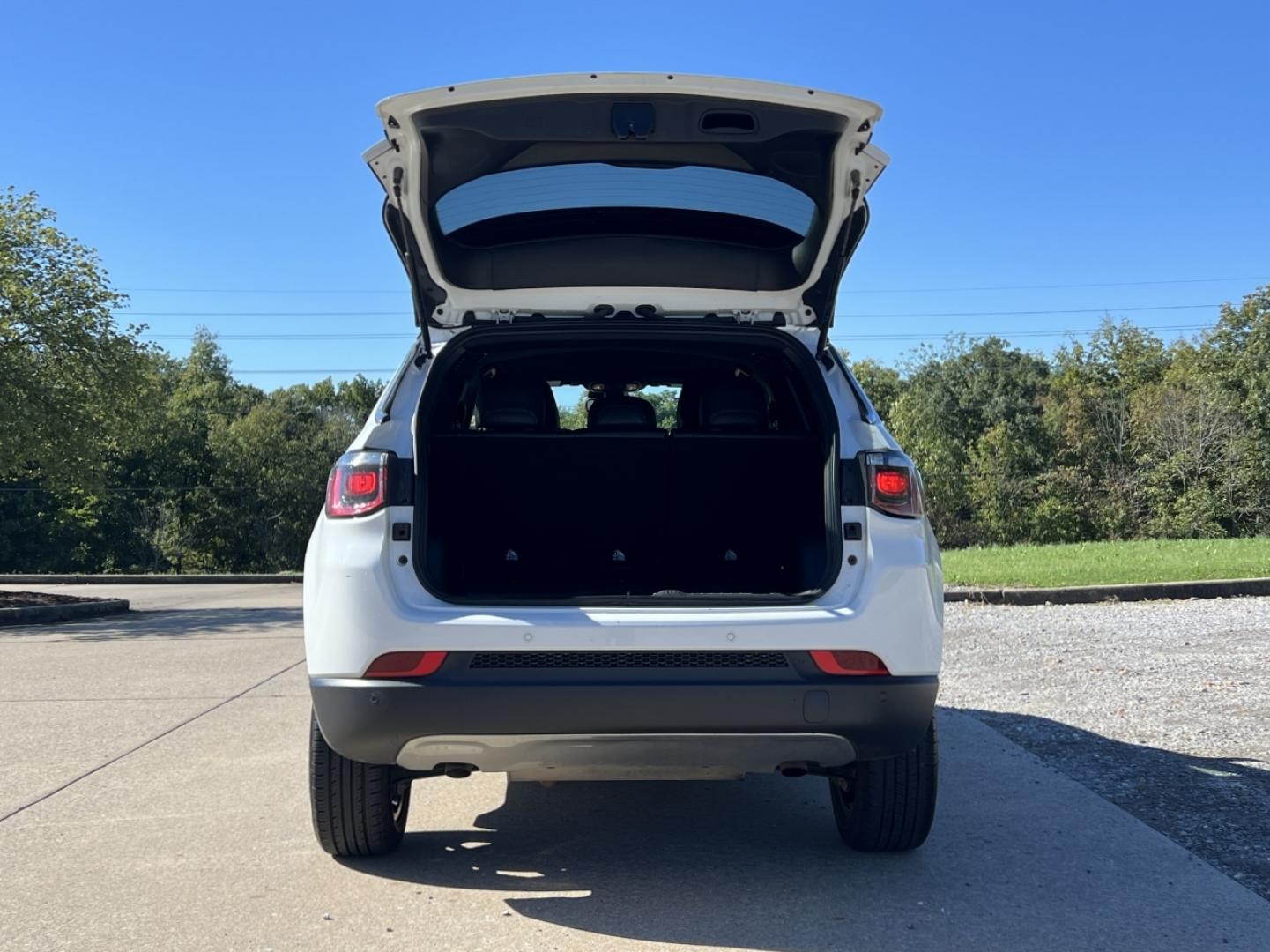 2024 WHITE /Black Leather Jeep Compass Limited (3C4NJDCN7RT) with an 2.0L 4 Cyl. TURBO engine, CVT transmission, located at 2990 Old Orchard Rd., Jackson, MO, 63755, 37.354214, -89.612106 - 2024 Jeep Compass Limited 1-Owner 45xxx miles 4 Wheel Drive 2.0L 4 Cyl. Automatic Leather Backup Camera Power Driver Seat Heated Seats Heated Steering Wheel Bluetooth Remote Start Cruise Power Windows/Locks/Mirrors We have financing available and we accept trades! Fill out a credit ap - Photo#20