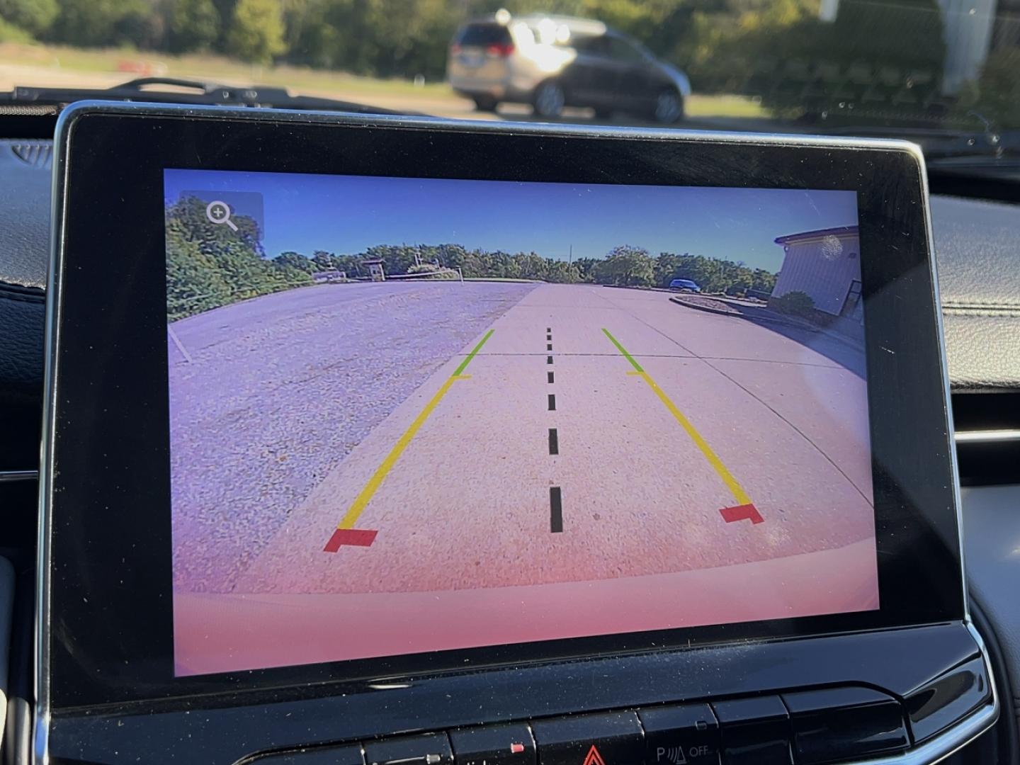 2024 WHITE /Black Leather Jeep Compass Limited (3C4NJDCN7RT) with an 2.0L 4 Cyl. TURBO engine, CVT transmission, located at 2990 Old Orchard Rd., Jackson, MO, 63755, 37.354214, -89.612106 - 2024 Jeep Compass Limited 1-Owner 45xxx miles 4 Wheel Drive 2.0L 4 Cyl. Automatic Leather Backup Camera Power Driver Seat Heated Seats Heated Steering Wheel Bluetooth Remote Start Cruise Power Windows/Locks/Mirrors We have financing available and we accept trades! Fill out a credit ap - Photo#3