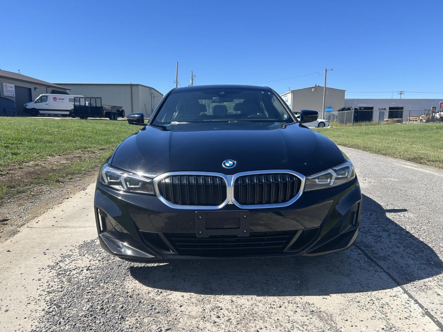 2023 BLACK /Black BMW 3-Series 330e (3MW39FF07P8) with an 2.0L I4 Hybrid engine, 8A transmission, located at 506 S. Kingshighway, Cape Girardeau, MO, 63703, (573) 235-5000, 37.294991, -89.553635 - 2023 BMW 330e Only 58xxx miles Rear Wheel Drive 2.0L I4 Automatic Leather Navigation Power/Heated Seats Backup Camera Bluetooth Cruise Power Windows/Locks/Mirrors We have financing available and we accept trades! Fill out a credit application on our website or come by today! If you have - Photo#6