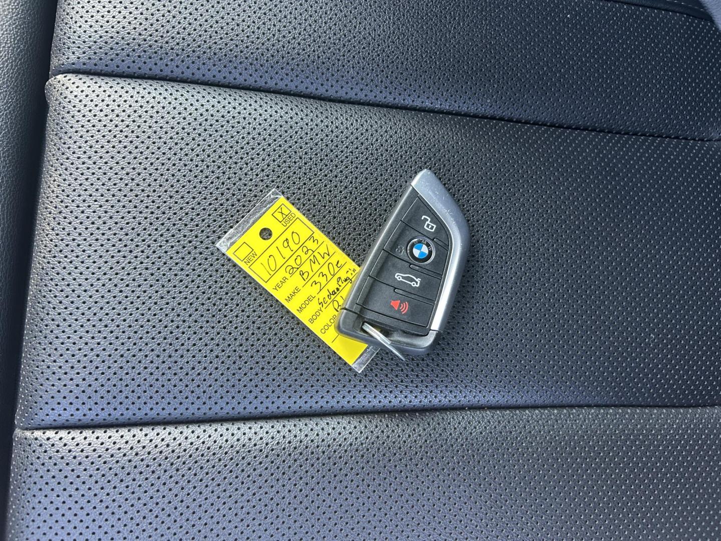 2023 BLACK /Black BMW 3-Series 330e (3MW39FF07P8) with an 2.0L I4 Hybrid engine, 8A transmission, located at 506 S. Kingshighway, Cape Girardeau, MO, 63703, (573) 235-5000, 37.294991, -89.553635 - 2023 BMW 330e Only 58xxx miles Rear Wheel Drive 2.0L I4 Automatic Leather Navigation Power/Heated Seats Backup Camera Bluetooth Cruise Power Windows/Locks/Mirrors We have financing available and we accept trades! Fill out a credit application on our website or come by today! If you have - Photo#4