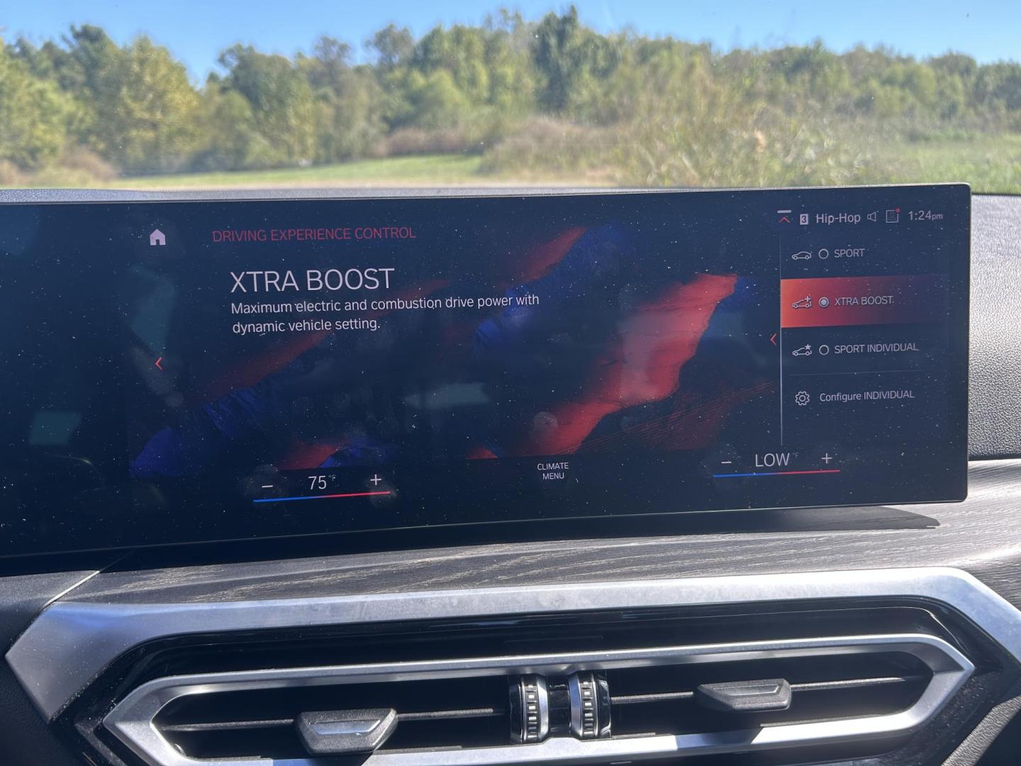 2023 BLACK /Black BMW 3-Series 330e (3MW39FF07P8) with an 2.0L I4 Hybrid engine, 8A transmission, located at 506 S. Kingshighway, Cape Girardeau, MO, 63703, (573) 235-5000, 37.294991, -89.553635 - 2023 BMW 330e Only 58xxx miles Rear Wheel Drive 2.0L I4 Automatic Leather Navigation Power/Heated Seats Backup Camera Bluetooth Cruise Power Windows/Locks/Mirrors We have financing available and we accept trades! Fill out a credit application on our website or come by today! If you have - Photo#42