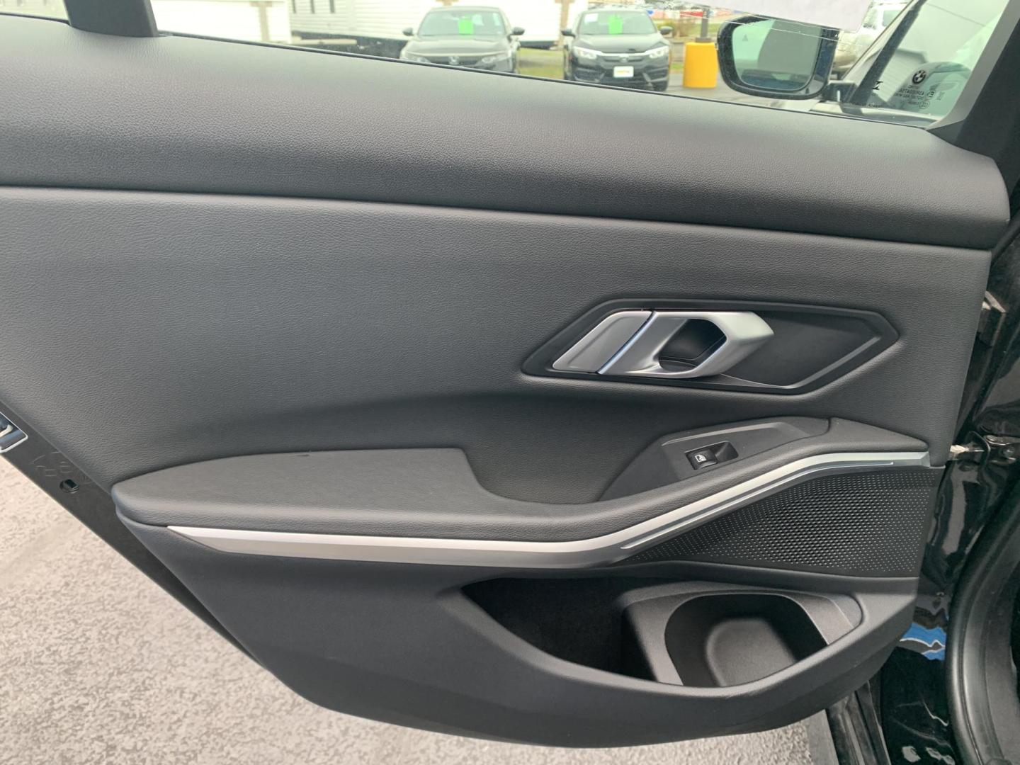 2023 BLACK /Black BMW 3-Series 330e (3MW39FF07P8) with an 2.0L I4 Hybrid engine, 8A transmission, located at 506 S. Kingshighway, Cape Girardeau, MO, 63703, (573) 235-5000, 37.294991, -89.553635 - 2023 BMW 330e Only 58xxx miles Rear Wheel Drive 2.0L I4 Automatic Leather Navigation Power/Heated Seats Backup Camera Bluetooth Cruise Power Windows/Locks/Mirrors We have financing available and we accept trades! Fill out a credit application on our website or come by today! If you have - Photo#15