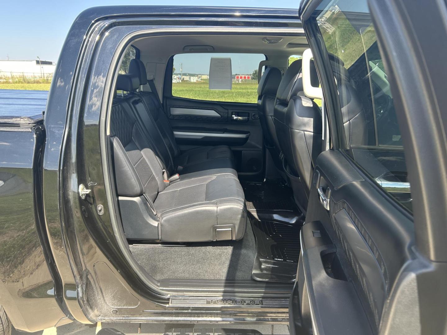 2018 BLACK /Black Toyota Tundra Platinum CrewMax 5.7L FFV 4WD (5TFAW5F15JX) with an 5.7L V8 DOHC 32V engine, Automatic transmission, located at 506 S. Kingshighway, Cape Girardeau, MO, 63703, (573) 235-5000, 37.294991, -89.553635 - 2018 Toyota Tundra Platinum 174xxx miles 4x4 5.7L V8 Automatic Leather Heated/Vented Seats Power Sunroof Navigation Backup Camera Power Driver Seat Bluetooth Cruise Power Windows/Locks/Mirrors We have financing available and we accept trades! Fill out a credit application on our websit - Photo#25