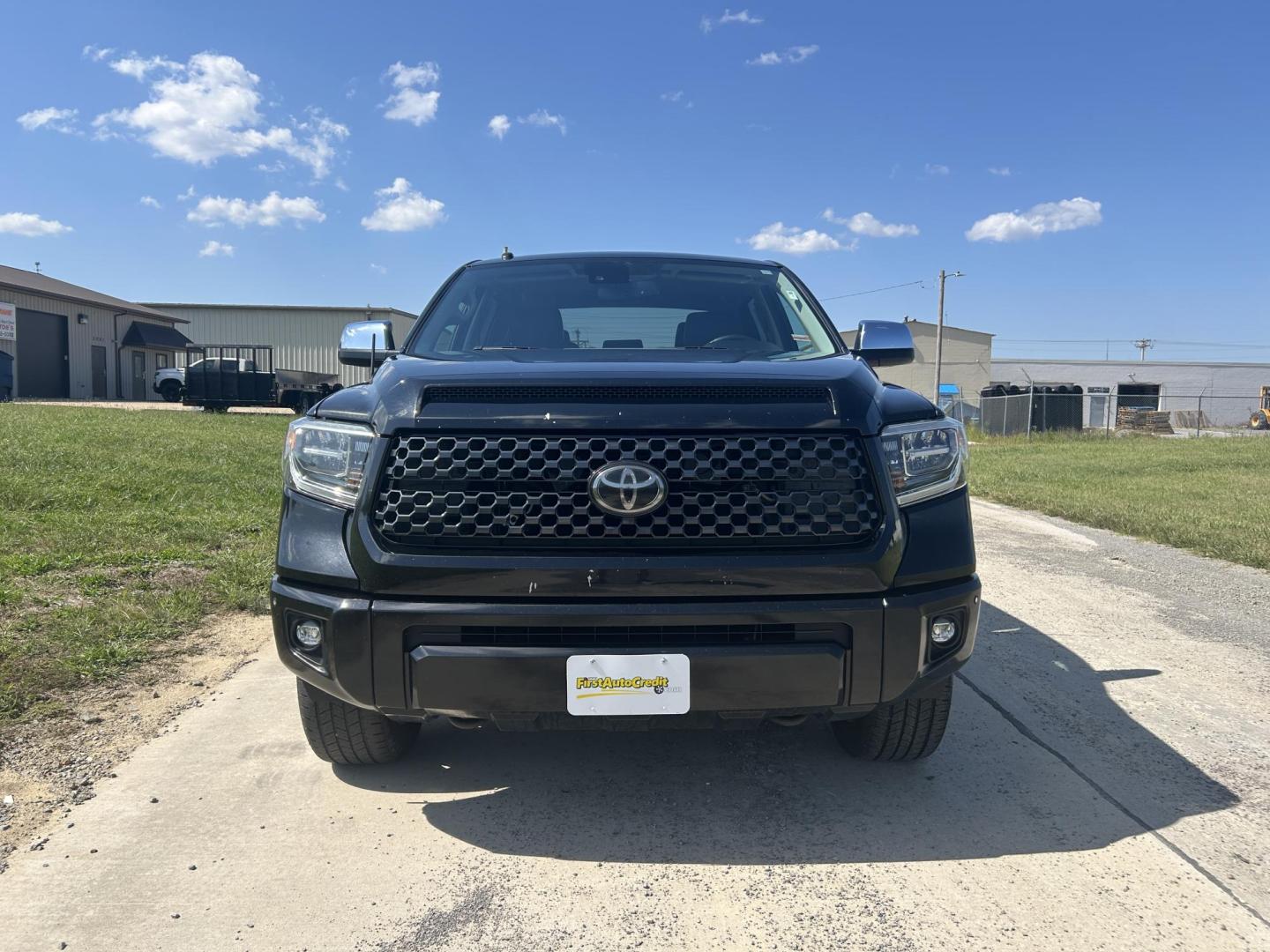 2018 BLACK /Black Toyota Tundra Platinum CrewMax 5.7L FFV 4WD (5TFAW5F15JX) with an 5.7L V8 DOHC 32V engine, Automatic transmission, located at 506 S. Kingshighway, Cape Girardeau, MO, 63703, (573) 235-5000, 37.294991, -89.553635 - 2018 Toyota Tundra Platinum 174xxx miles 4x4 5.7L V8 Automatic Leather Heated/Vented Seats Power Sunroof Navigation Backup Camera Power Driver Seat Bluetooth Cruise Power Windows/Locks/Mirrors We have financing available and we accept trades! Fill out a credit application on our websit - Photo#6