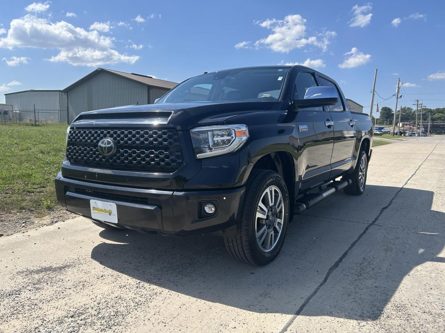 2018 BLACK /Black Toyota Tundra Platinum CrewMax 5.7L FFV 4WD (5TFAW5F15JX) with an 5.7L V8 DOHC 32V engine, Automatic transmission, located at 506 S. Kingshighway, Cape Girardeau, MO, 63703, (573) 235-5000, 37.294991, -89.553635 - 2018 Toyota Tundra Platinum 174xxx miles 4x4 5.7L V8 Automatic Leather Heated/Vented Seats Power Sunroof Navigation Backup Camera Power Driver Seat Bluetooth Cruise Power Windows/Locks/Mirrors We have financing available and we accept trades! Fill out a credit application on our websit - Photo#7
