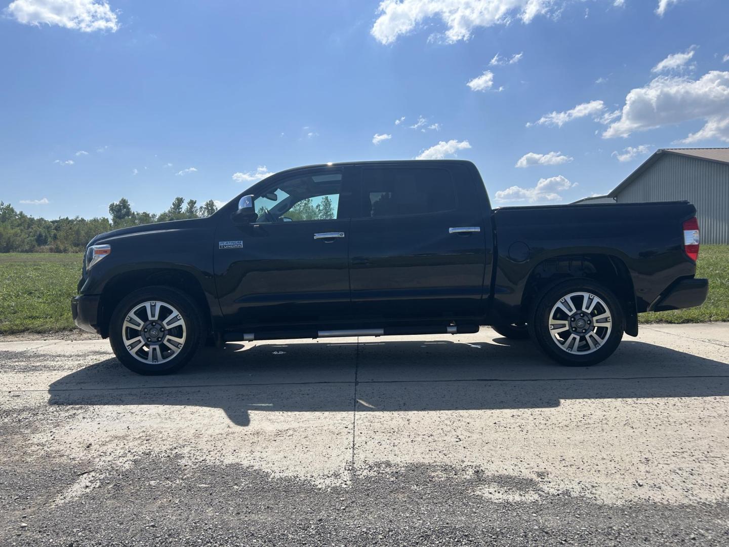 2018 BLACK /Black Toyota Tundra Platinum CrewMax 5.7L FFV 4WD (5TFAW5F15JX) with an 5.7L V8 DOHC 32V engine, Automatic transmission, located at 506 S. Kingshighway, Cape Girardeau, MO, 63703, (573) 235-5000, 37.294991, -89.553635 - 2018 Toyota Tundra Platinum 174xxx miles 4x4 5.7L V8 Automatic Leather Heated/Vented Seats Power Sunroof Navigation Backup Camera Power Driver Seat Bluetooth Cruise Power Windows/Locks/Mirrors We have financing available and we accept trades! Fill out a credit application on our websit - Photo#8