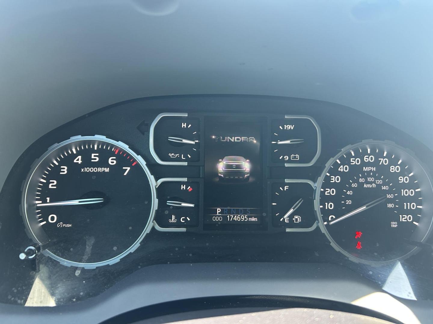 2018 BLACK /Black Toyota Tundra Platinum CrewMax 5.7L FFV 4WD (5TFAW5F15JX) with an 5.7L V8 DOHC 32V engine, Automatic transmission, located at 506 S. Kingshighway, Cape Girardeau, MO, 63703, (573) 235-5000, 37.294991, -89.553635 - 2018 Toyota Tundra Platinum 174xxx miles 4x4 5.7L V8 Automatic Leather Heated/Vented Seats Power Sunroof Navigation Backup Camera Power Driver Seat Bluetooth Cruise Power Windows/Locks/Mirrors We have financing available and we accept trades! Fill out a credit application on our websit - Photo#5